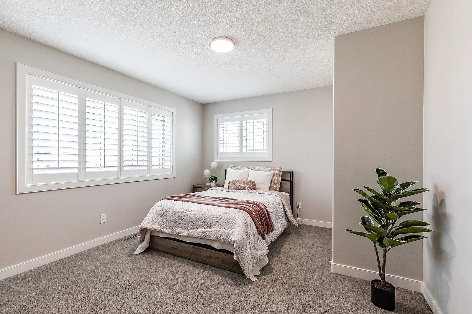213 Somerside Rd SE-51.jpg