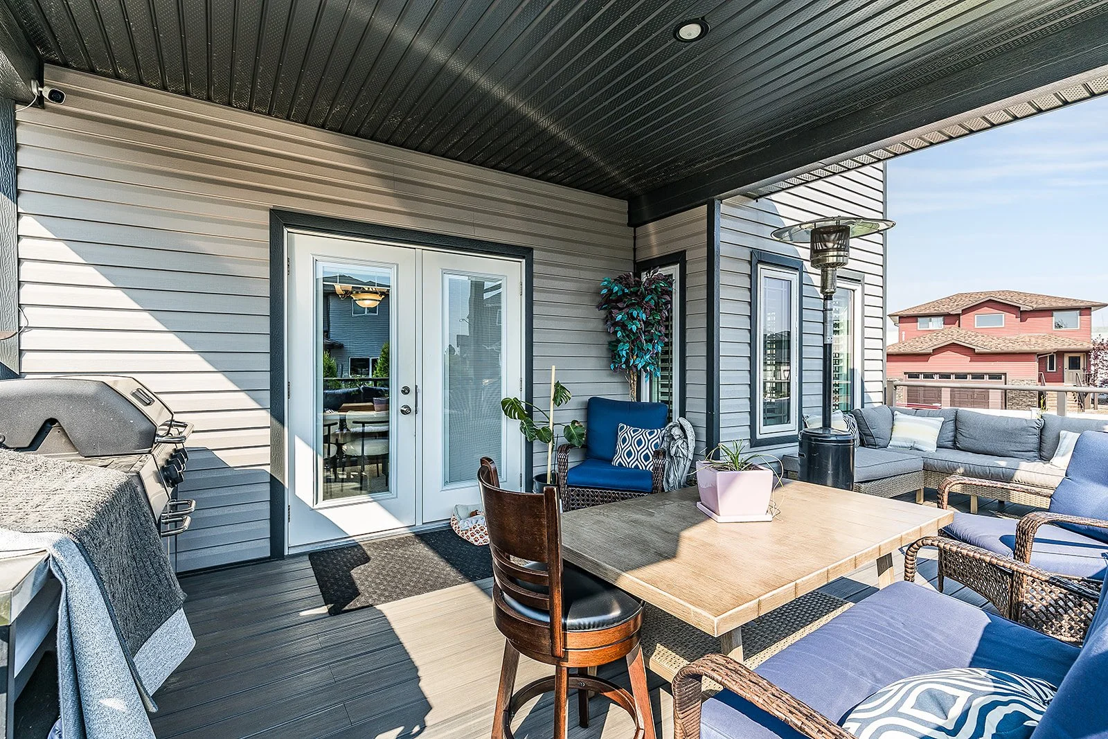 213 Somerside Rd SE-64.jpg