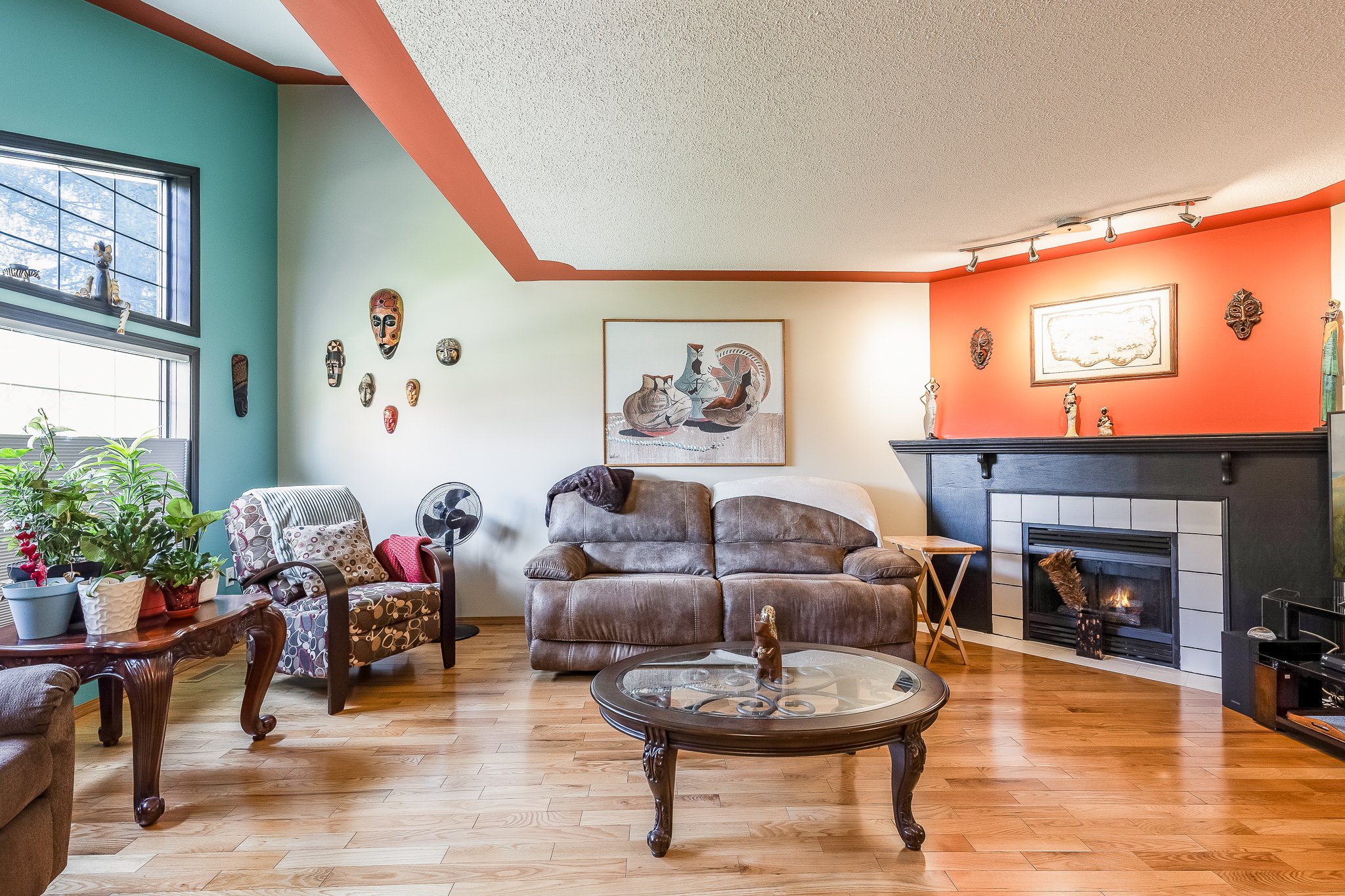 406 165 Southridge Dr SE web-10.jpg