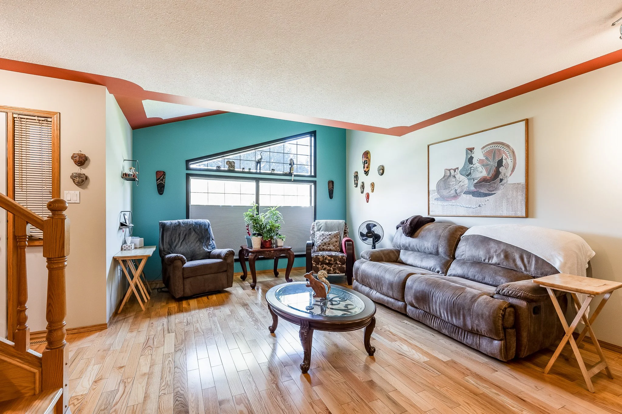 406 165 Southridge Dr SE web-11.jpg