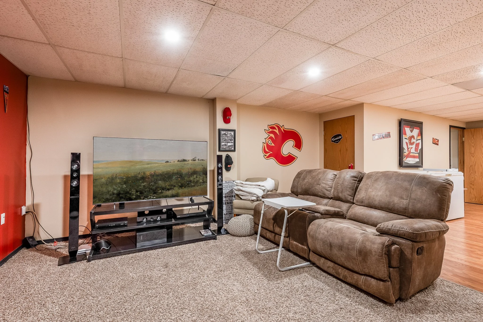 406 165 Southridge Dr SE web-38.jpg