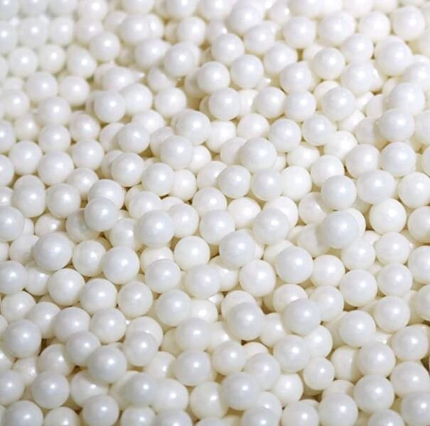 sugar pearls.JPG