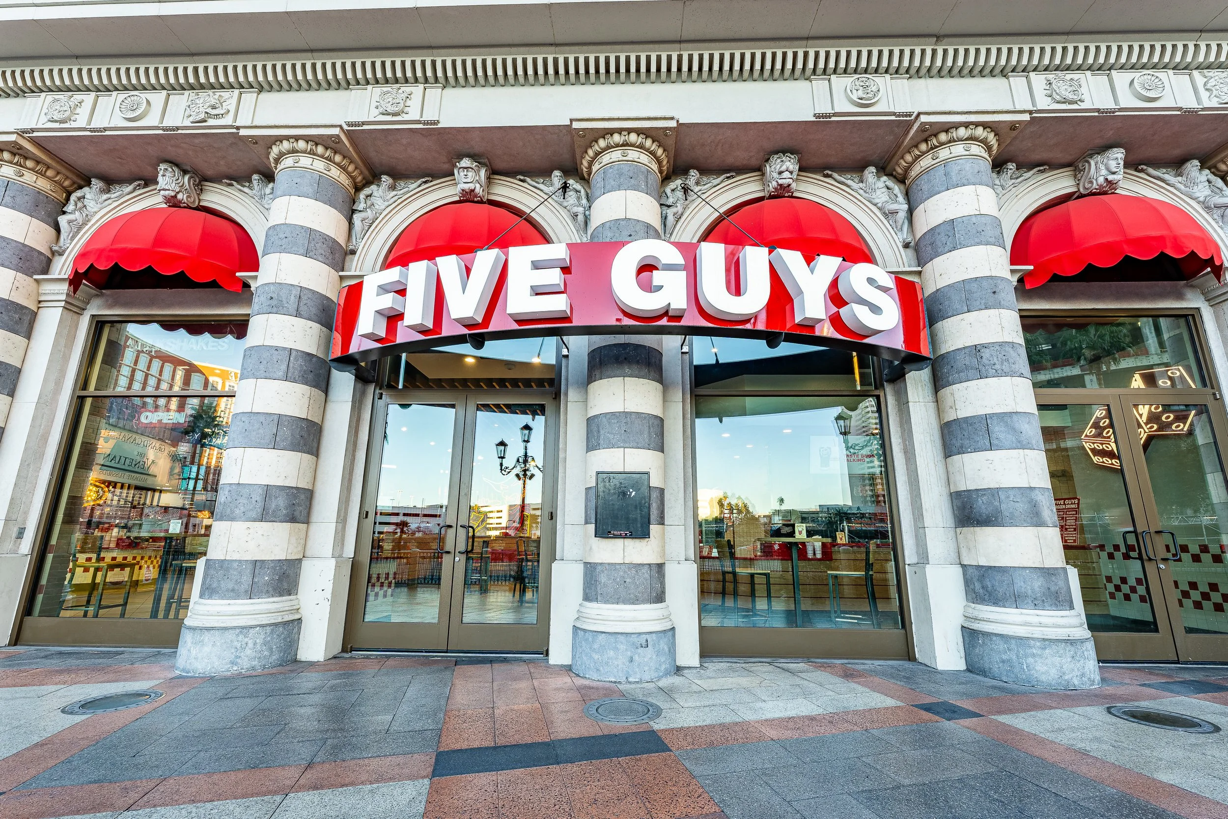 FiveGuysLV-Exterior-Shot.jpg