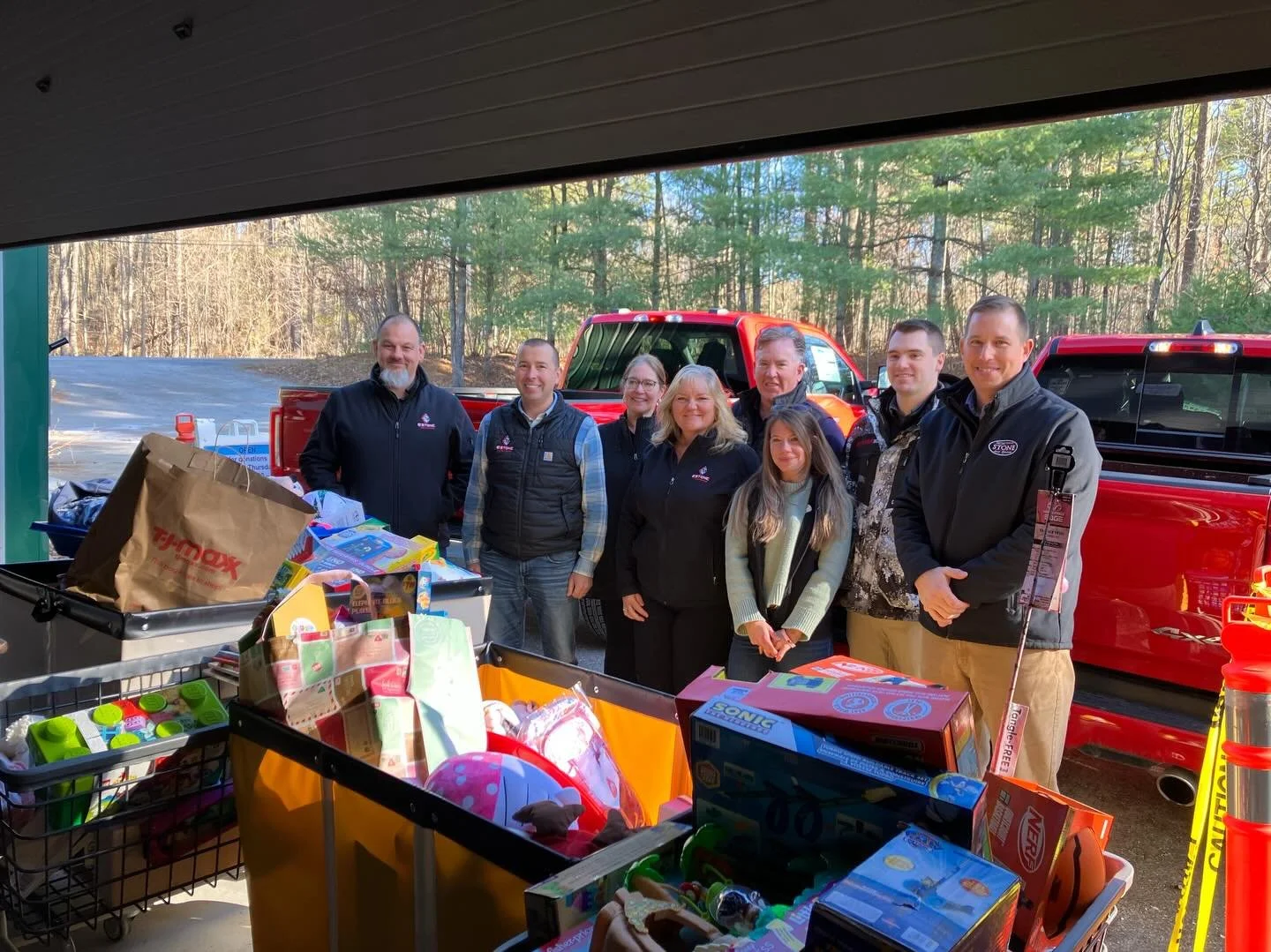 Here are just a few examples of our amazingly generous community!  Many thanks for your support of HOPE and the work we do to alleviate the distress of poverty in Addison County.
G. Stone Motors and Stone CDJR donated two truckloads of toys and gifts
