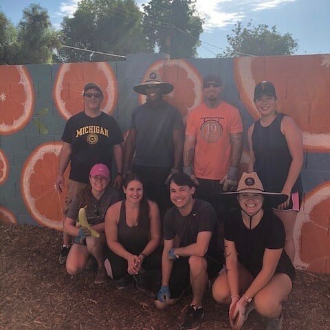 Great team building and volunteer opportunity this morning, WVEM residency busy building a trellis at the 19 North Community Garden. @WestValleyEM https://t.co/laMEBCWtVR
#residencybonding