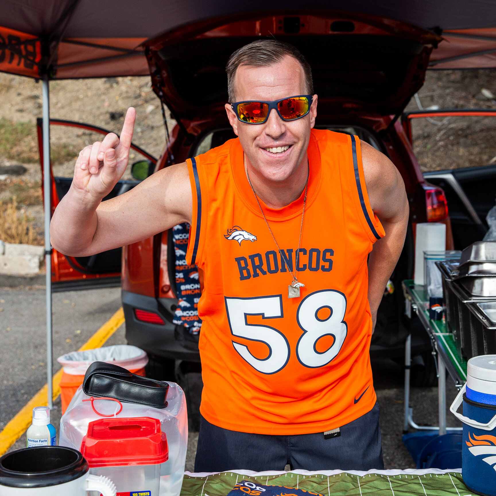denver-broncos-tailgaters-jimdarling-8981.jpg