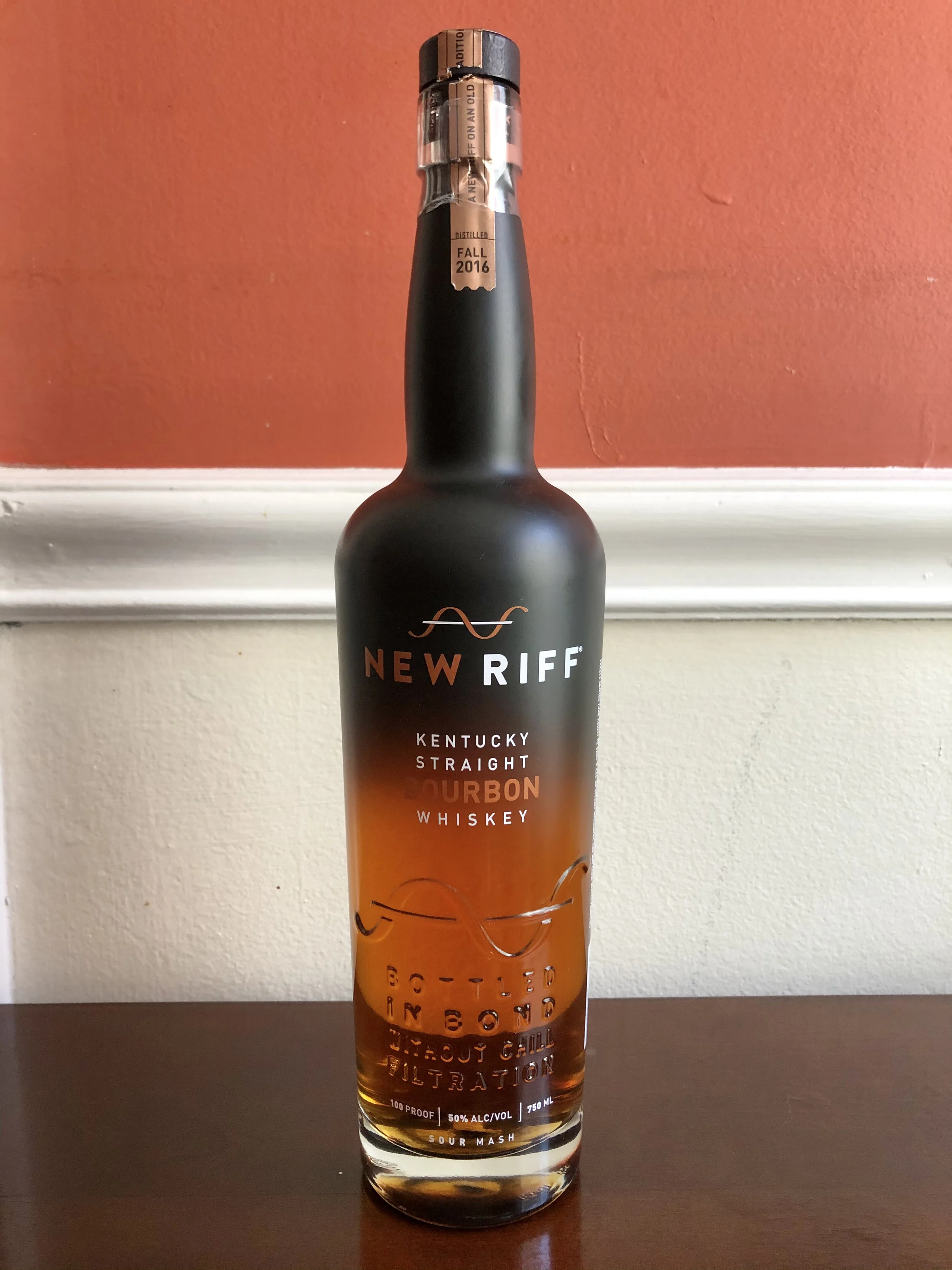 KENTUCKY New Riff, Kentucky Straight Bourbon Whiskey, Bottled in Bond (Newport, KY) 50% ABV   Draft 12