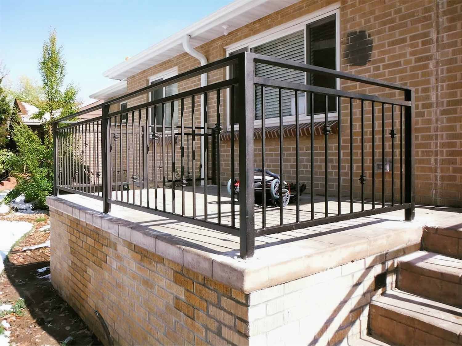 custom-balcony-railing-colorado.jpg