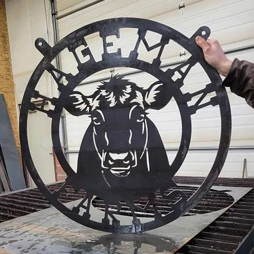 custom-metal-farm-sign.jpg