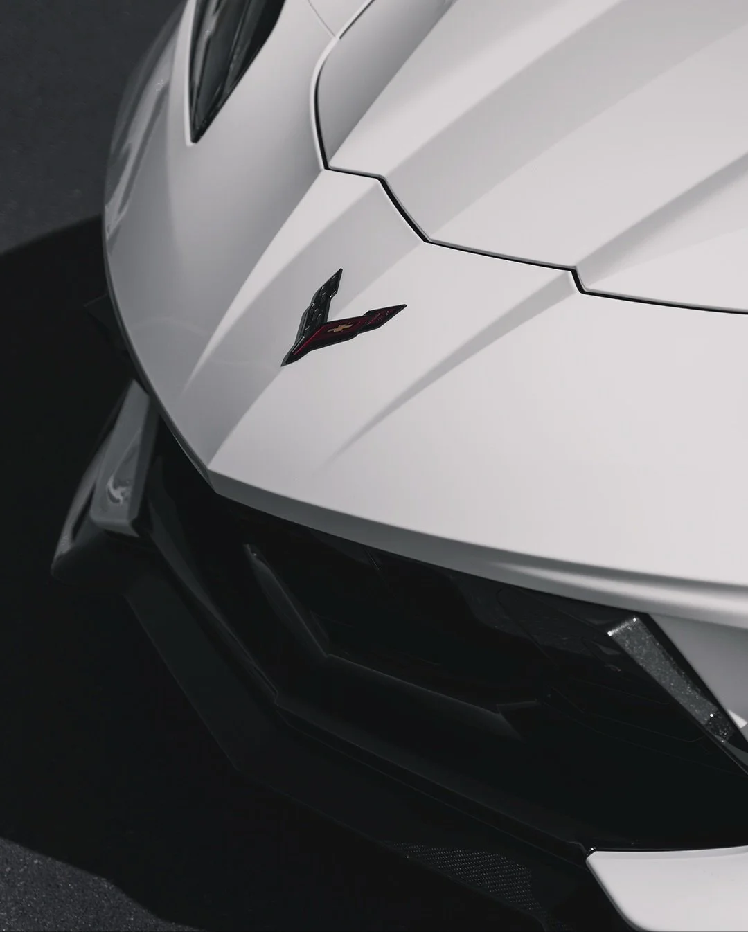 Aerodynamic and aggressive lines. The Corvette design is about function meeting form.