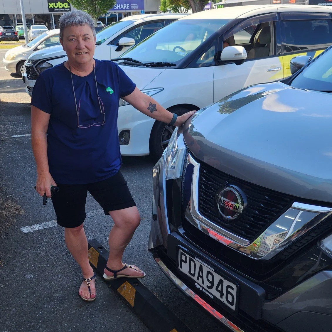 Photographer Gaz convinced his wife to pose beside his shiny new 2022 Nissan X-Trail. Nice try, Gaz, we all know who really owns that car! Thanks to Martijn for helping them out!