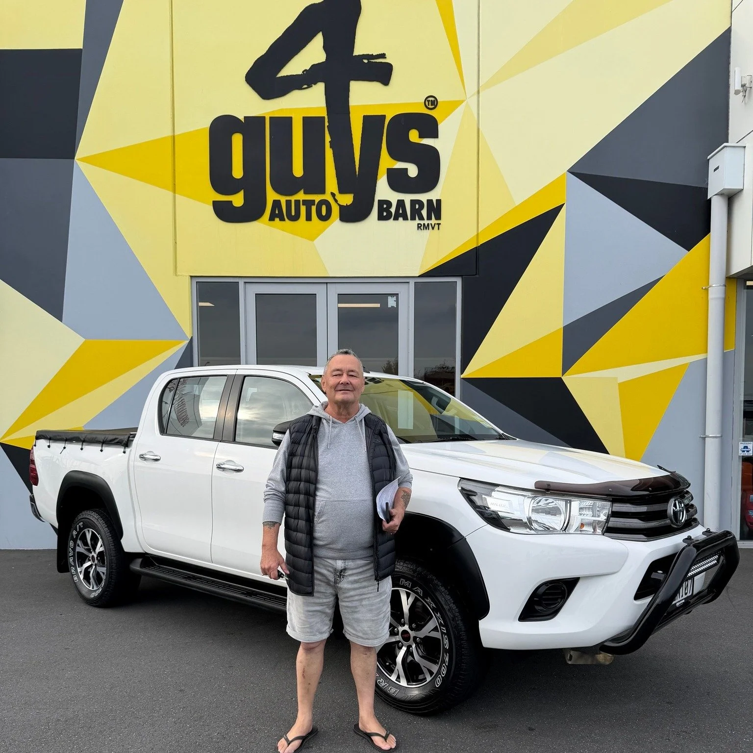 Thank you Franz for your continued support and purchasing another vehicle from Martijn. Enjoy your new 2016 Toyota Hilux!