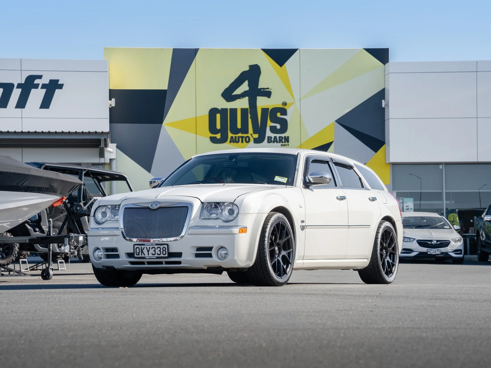 Chrysler 300C 5.7L V8 Station Wagon - $19,800NZD

You want an American V8 but need a wagon for the space, here's your chance!

Key Highlights:
5.7L V8 HEMI (6-Speed Tiptronic Auto)
Dual Exhaust &amp; Aerokit
20&Prime; Alloy Wheels
Sun Roof
Heated Lea