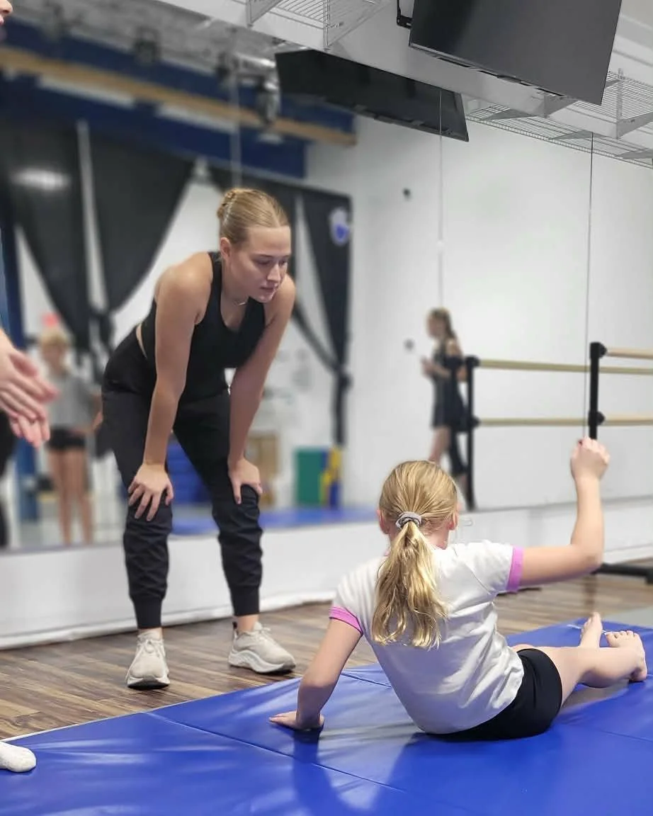 s t u d e n t &bull; l e a d e r s h i p
Meet Isabella (Izzy) Spencer, a Creston High School senior and Spotight student leader. ✨

Miss Izzy was our 2025 Spotlight Dancer of the Year and our current NHSDA President.  She studies a variety of genres,