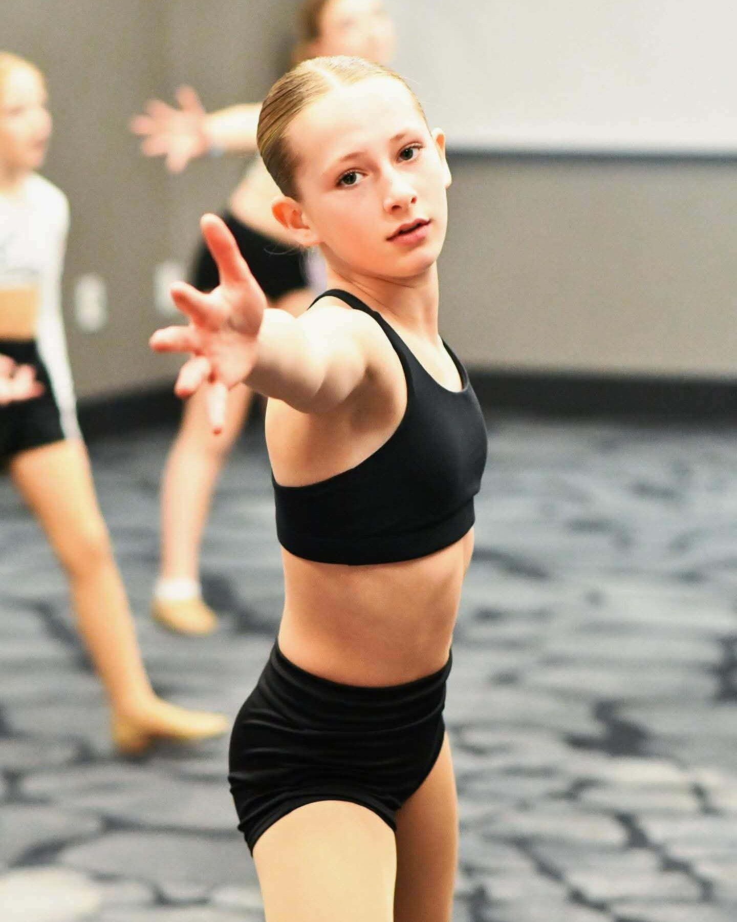 j o i n &bull; u s
For nearly 30 years, Spotlight has been rooted in southwest Iowa, and our new home is conveniently located in Uptown Creston. Whether you're reaching for your first pair of dance shoes or your final bow, your Spotlight friends are 