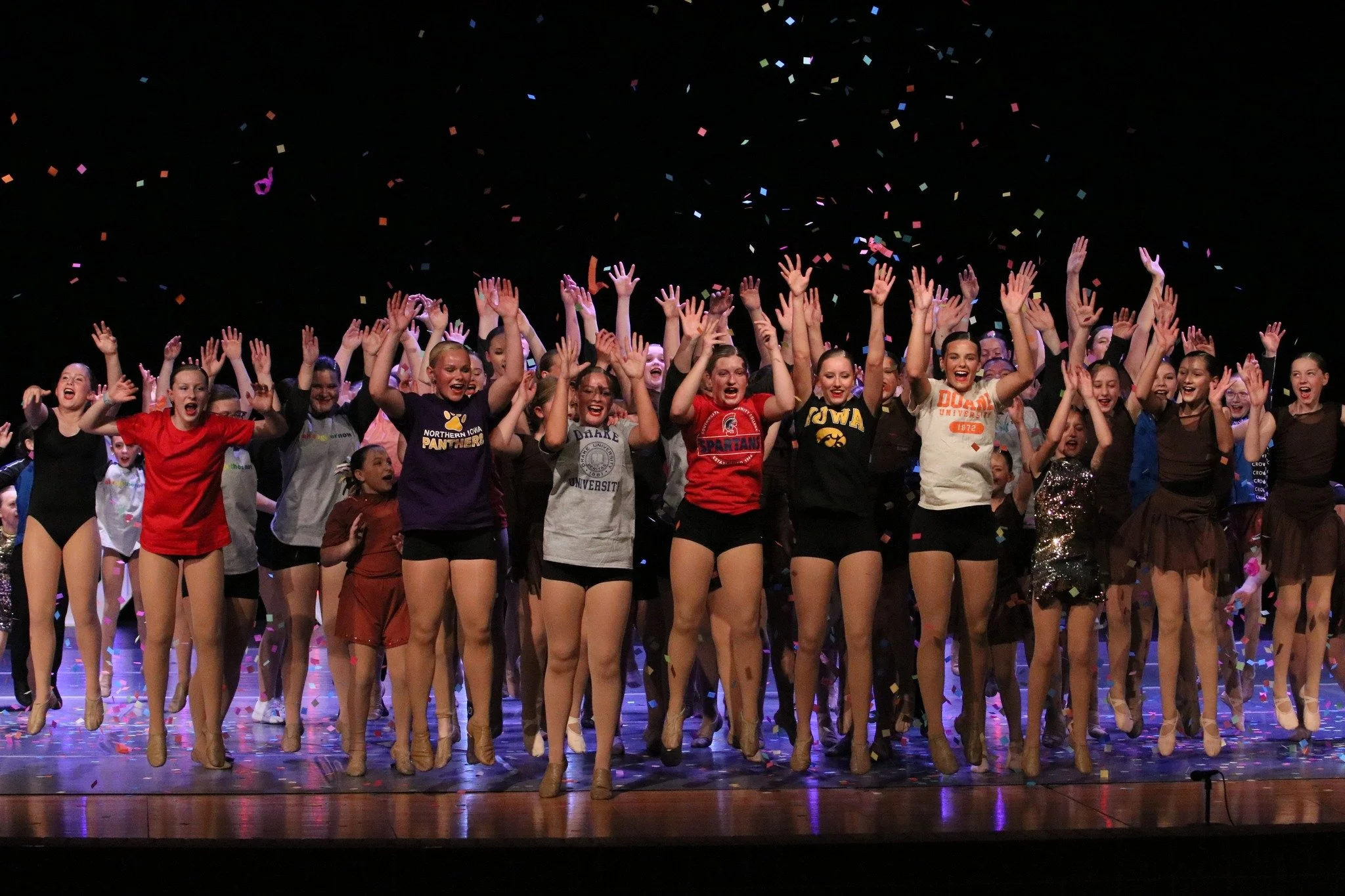 P O V ▫ You&rsquo;re replaying every sweet recital moment from last weekend, and you're already wishing you could do it all over again! 💫

https://vimeo.com/1191734355/aefbb5e4f1?share=copy&amp;fl=sv&amp;fe=ci

**Royal Showcase Finale Routine** 
📷 