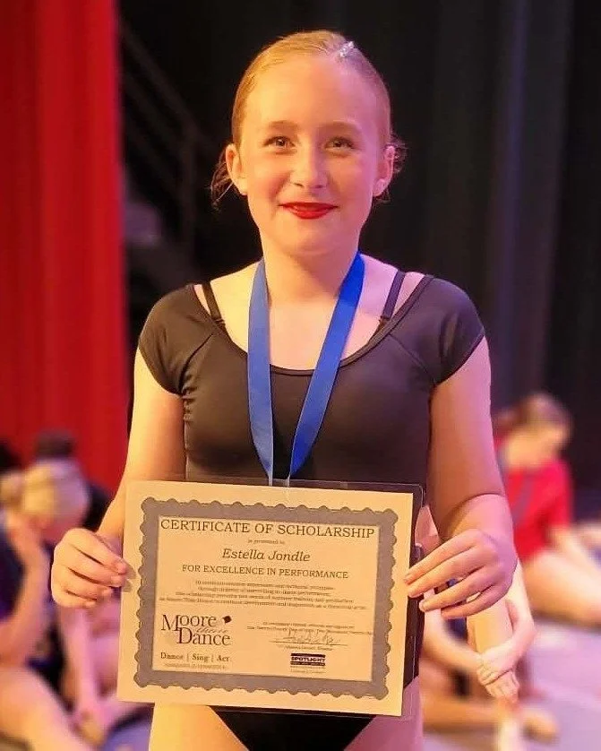 ⭐ c o n g r a t u l a t i o n s ⭐
We are so excited to celebrate a beautiful partnership between studios! A massive thank you to Angela Mannella and @moorethandance in Minneapolis for gifting our dancers scholarship opportunities to participate in th