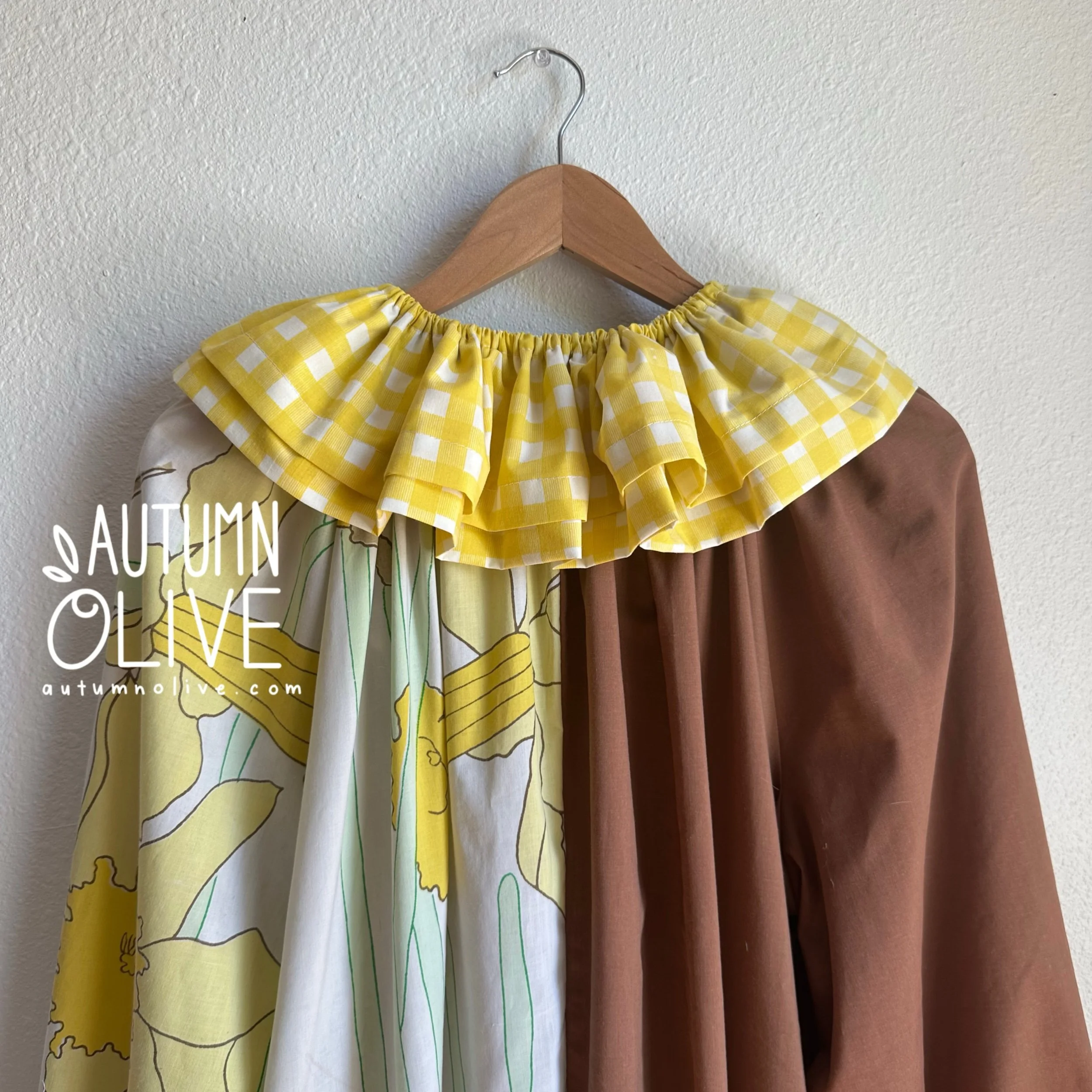 silly dafodilly clown suit | XS-2X