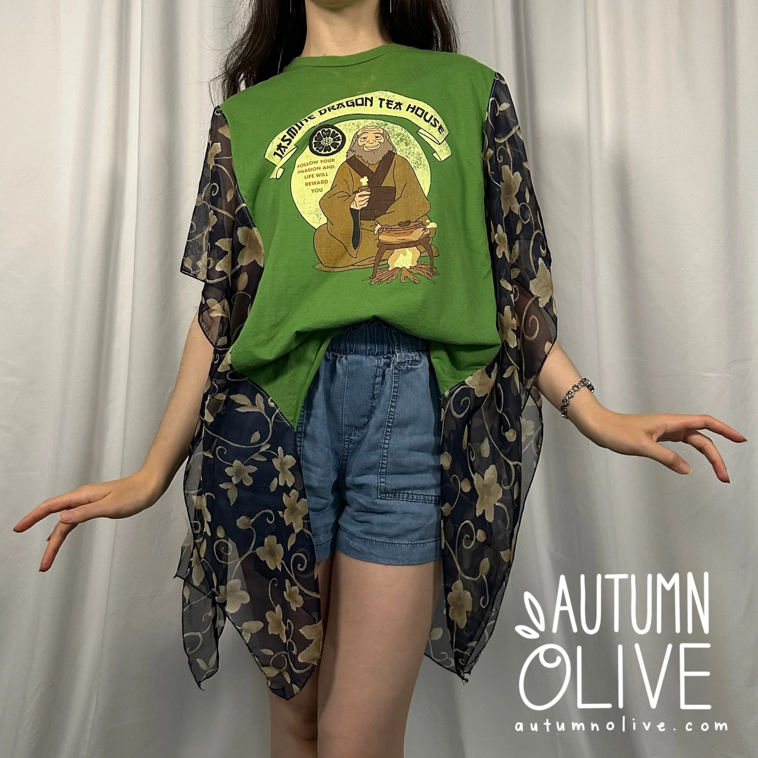 jasmine dragon t-shawl | XS-L