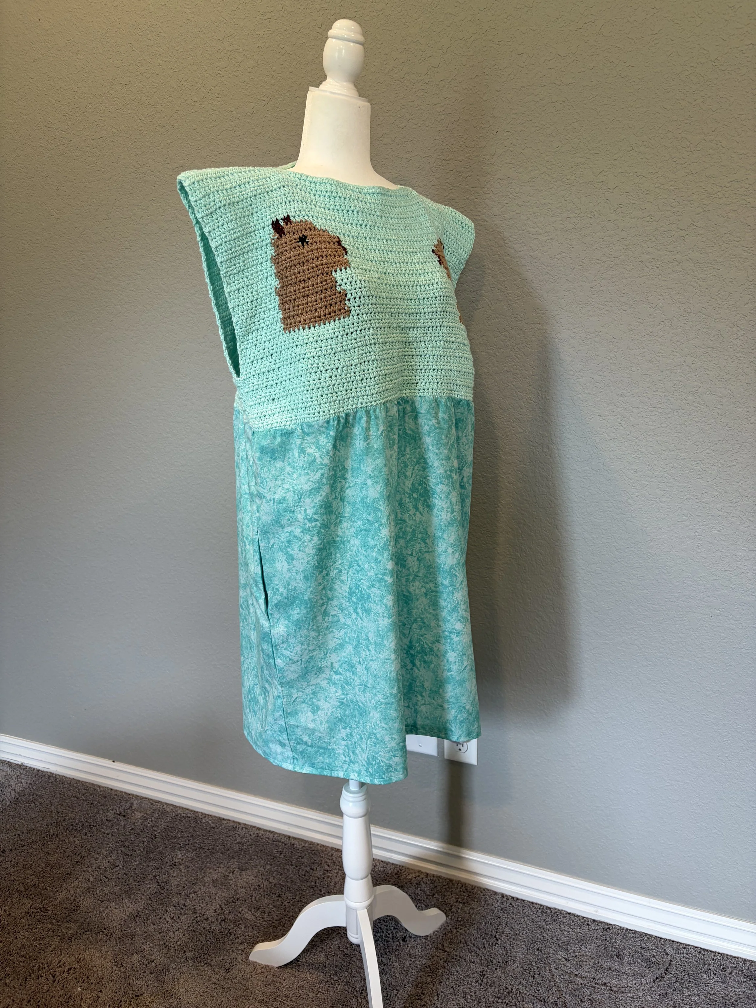 capybaras on "autumn olive babydoll dress" free pattern