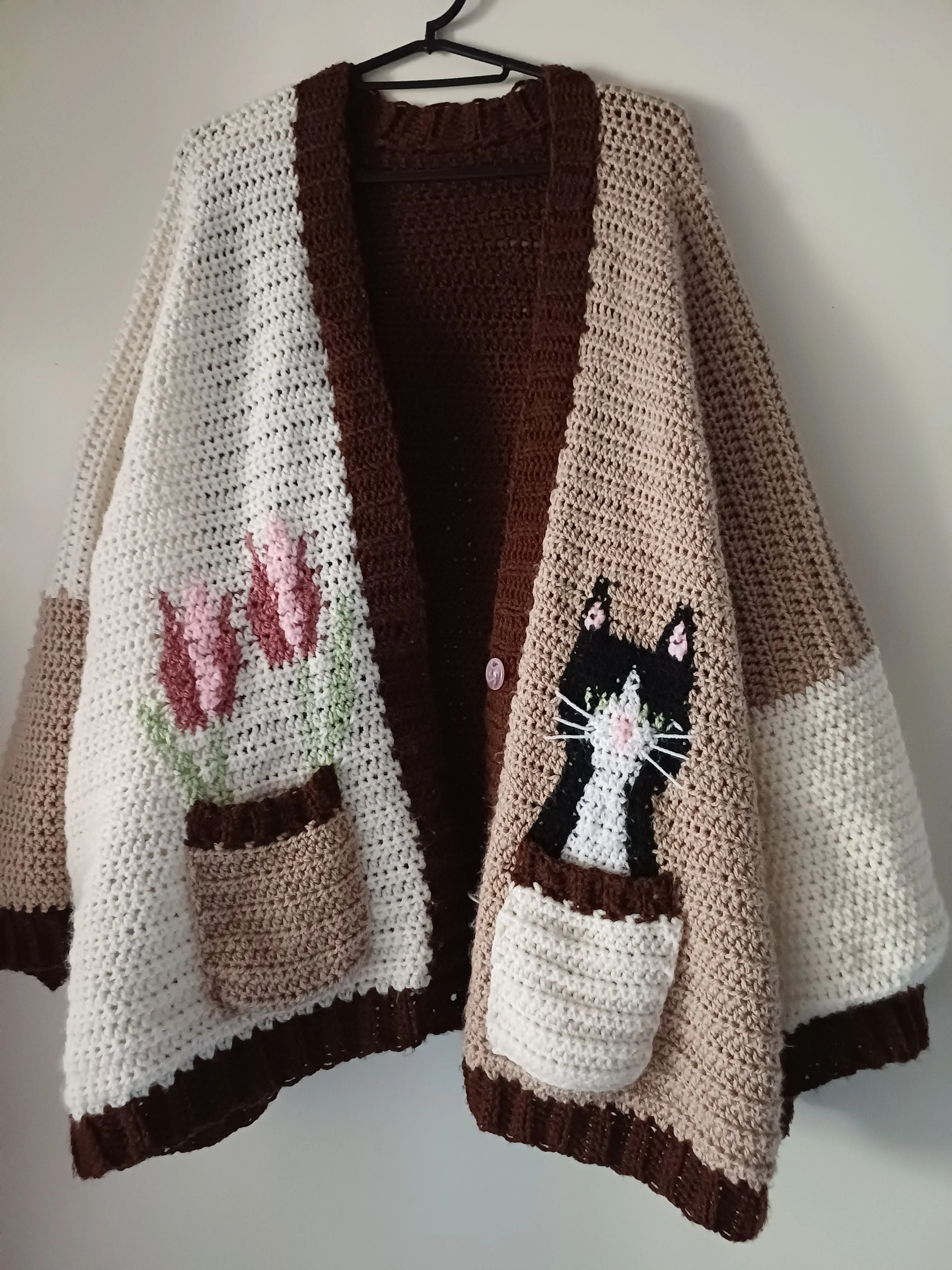 featuring tulips from the pocket full of posies pattern 