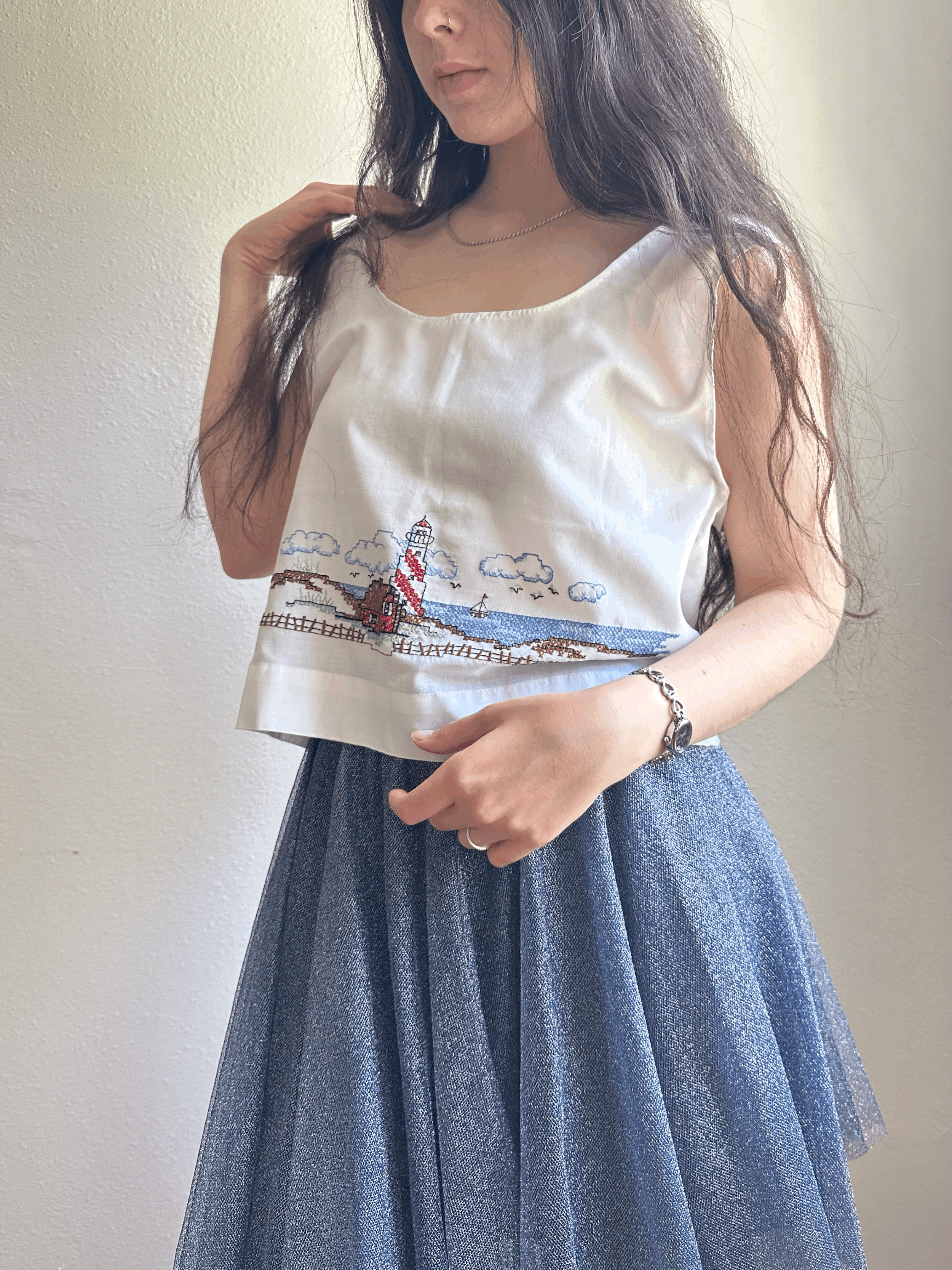 embroidered lighthouse top | XS-M