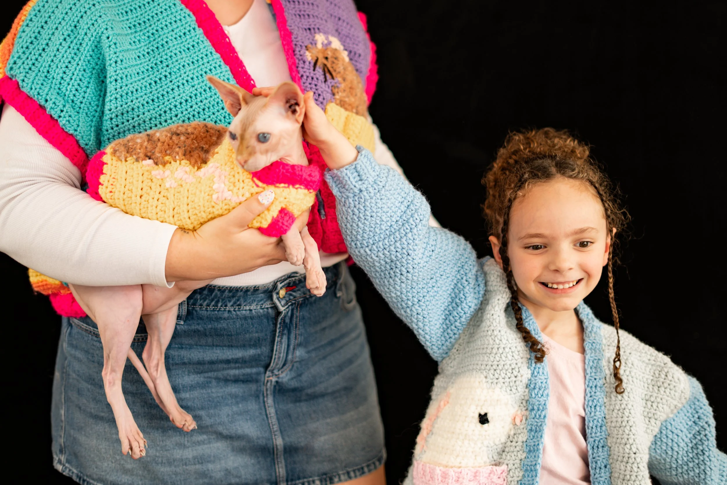 bunny on coloring book kids cardigan pattern
