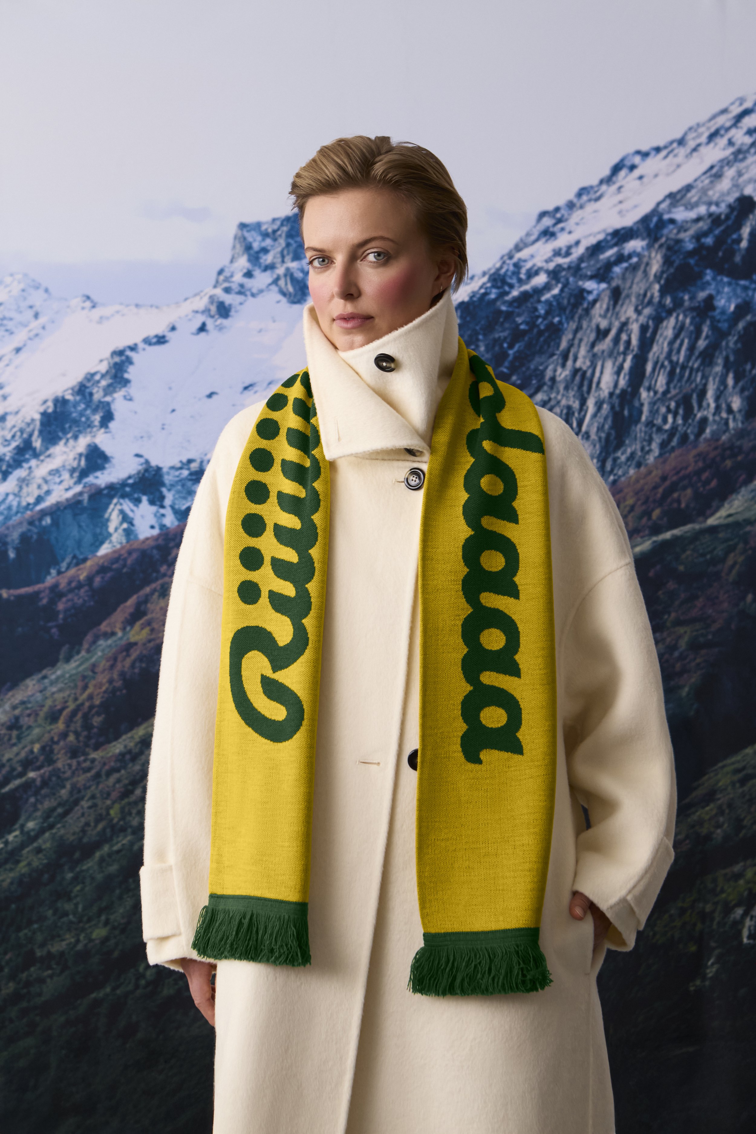 10.18_Ricola_Scarfs_5049 V2.jpg