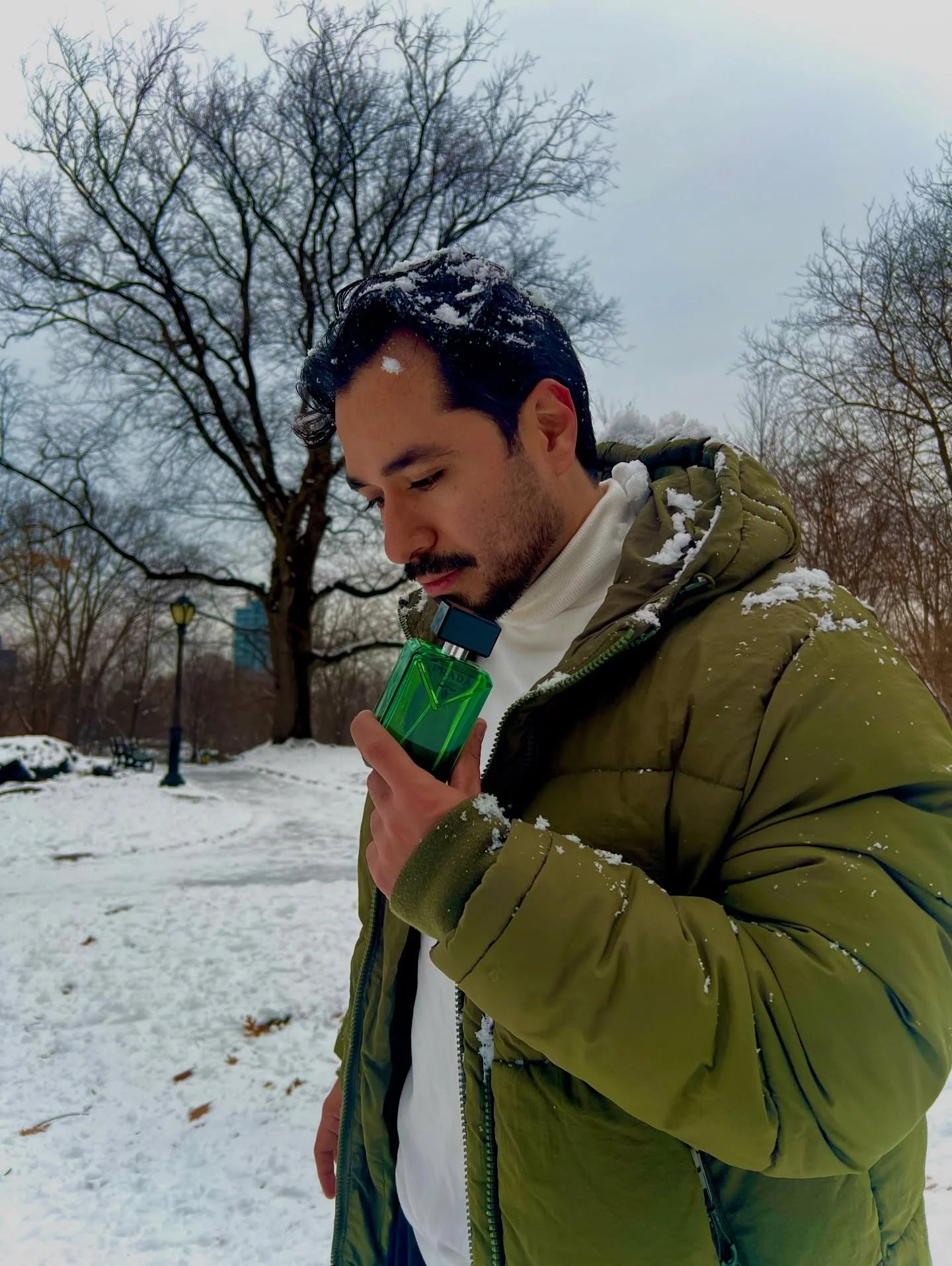 Prada Paradigme (Par-a-dime)

What if there were another way?

For me, the answer lies in designing a life with purpose. I love how this fragrance flips the traditional structure&mdash;opening with the strength of woods and finishing with the clarity