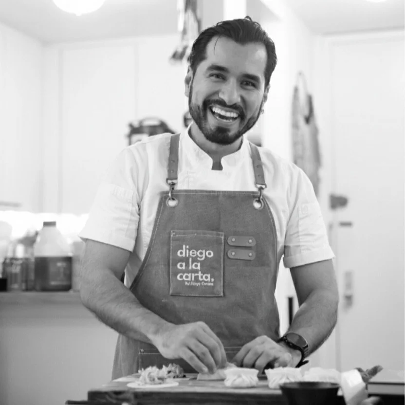 No s&eacute; qu&eacute; p*tas poner aqu&iacute; 😂 

Hola 😁?