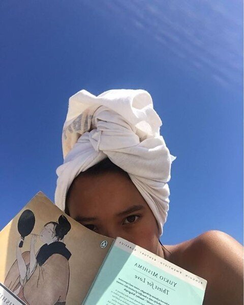 Some sun and a good book spells a perfect #LaborDay 🌞⁠
⁠
⁠
⠀⠀⠀⠀⠀⠀⠀⠀⠀⁠
.⁠
.⁠
.⁠
.⁠
.⁠
.⁠
#WearBodica #BodyPrimer #Fashion #Women #Style #OOTD #WorkingWomen #InstaFashion #StreetStyle #StrongWomen #Woman #GirlPower #WomenEmpowerment #Beauty #LifeProof