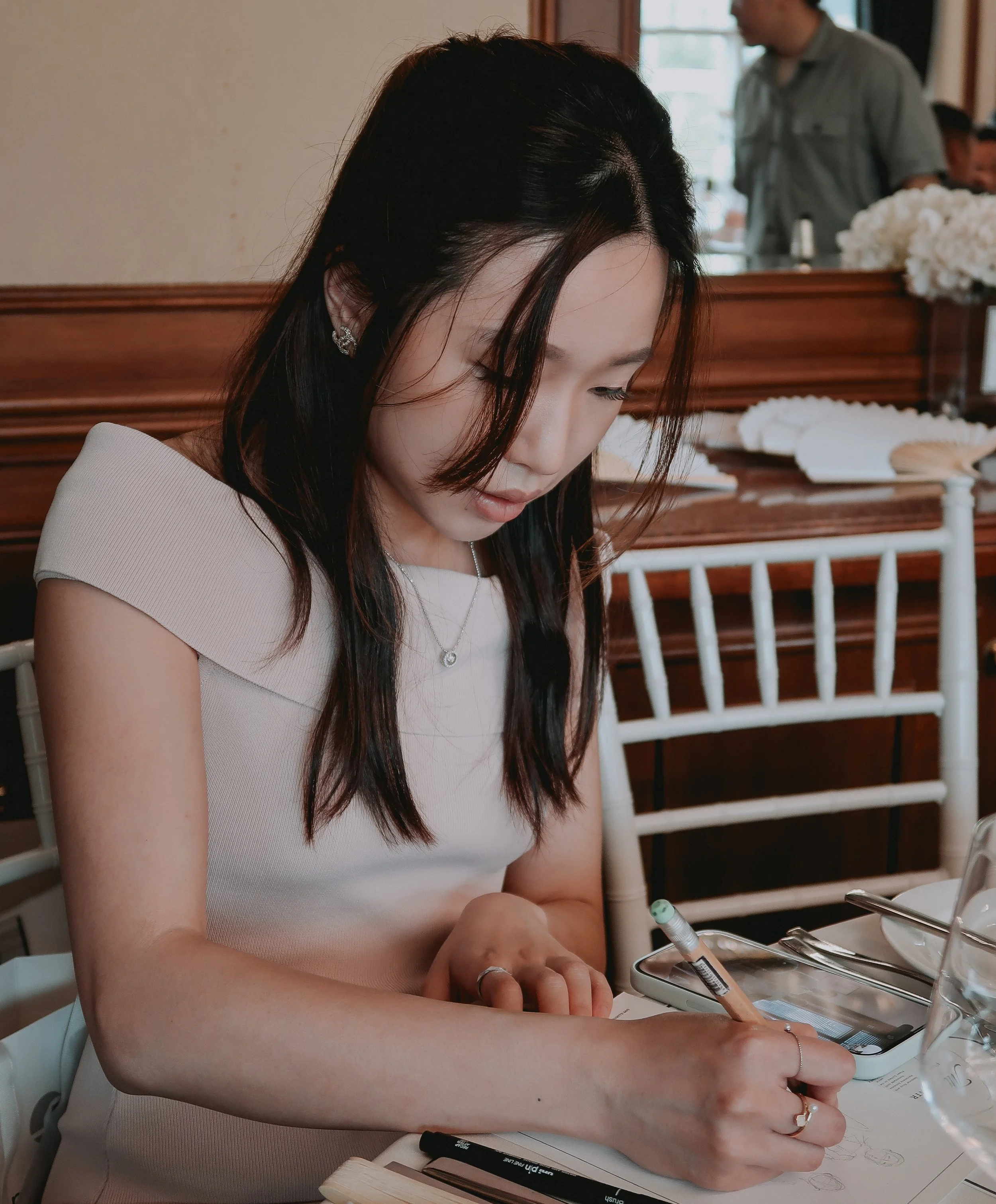 Live Illos Illustrating at wedding