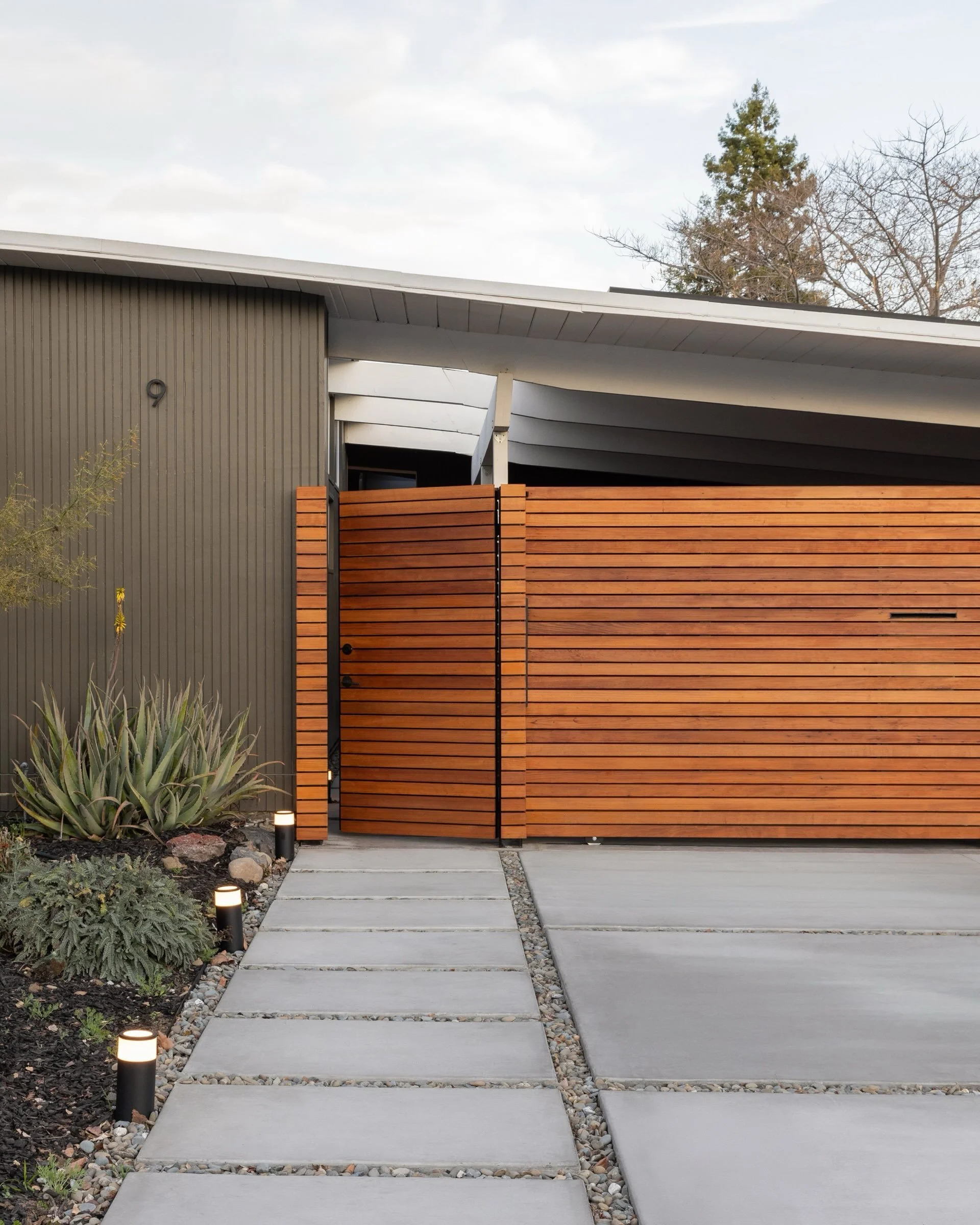 We have a sweet spot for Eichler homes.

The indoor and outdoor connection is what we love most: a home that never quite stops at its walls. This one came to us tight and short on storage, and asked us to listen before we changed a thing. So we gave 