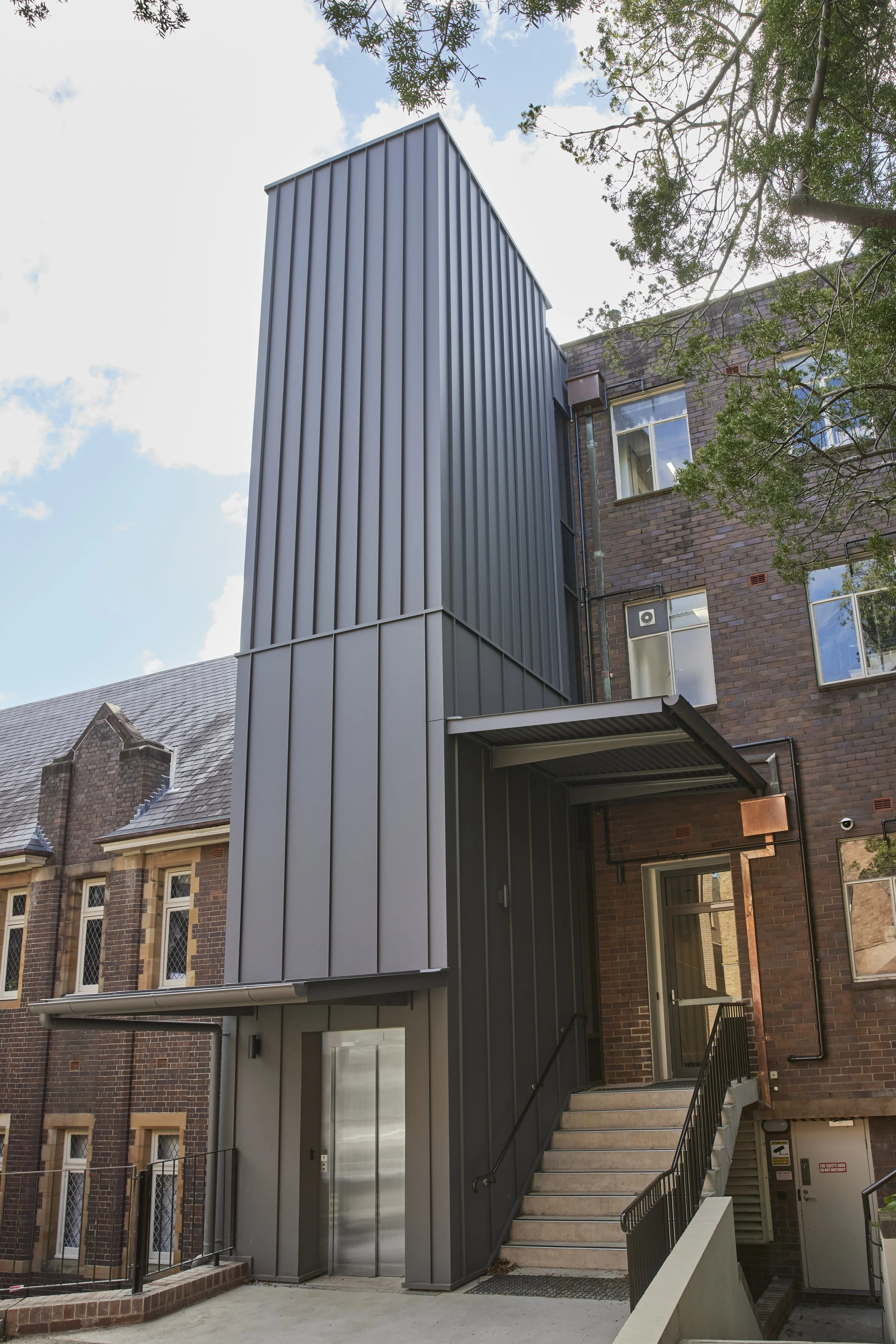 Wesley College 17.jpg