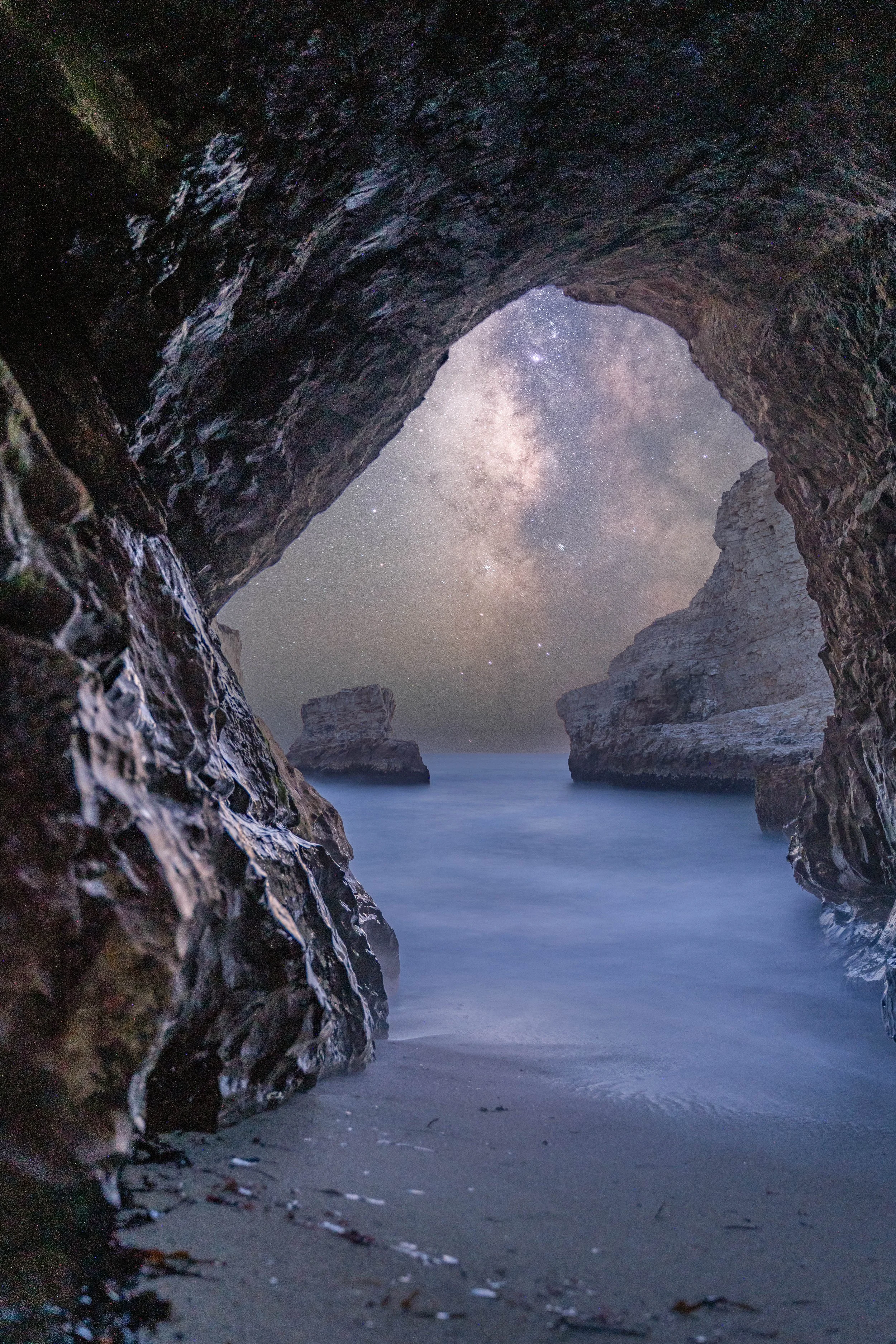 Shark Fin Cave Vertical