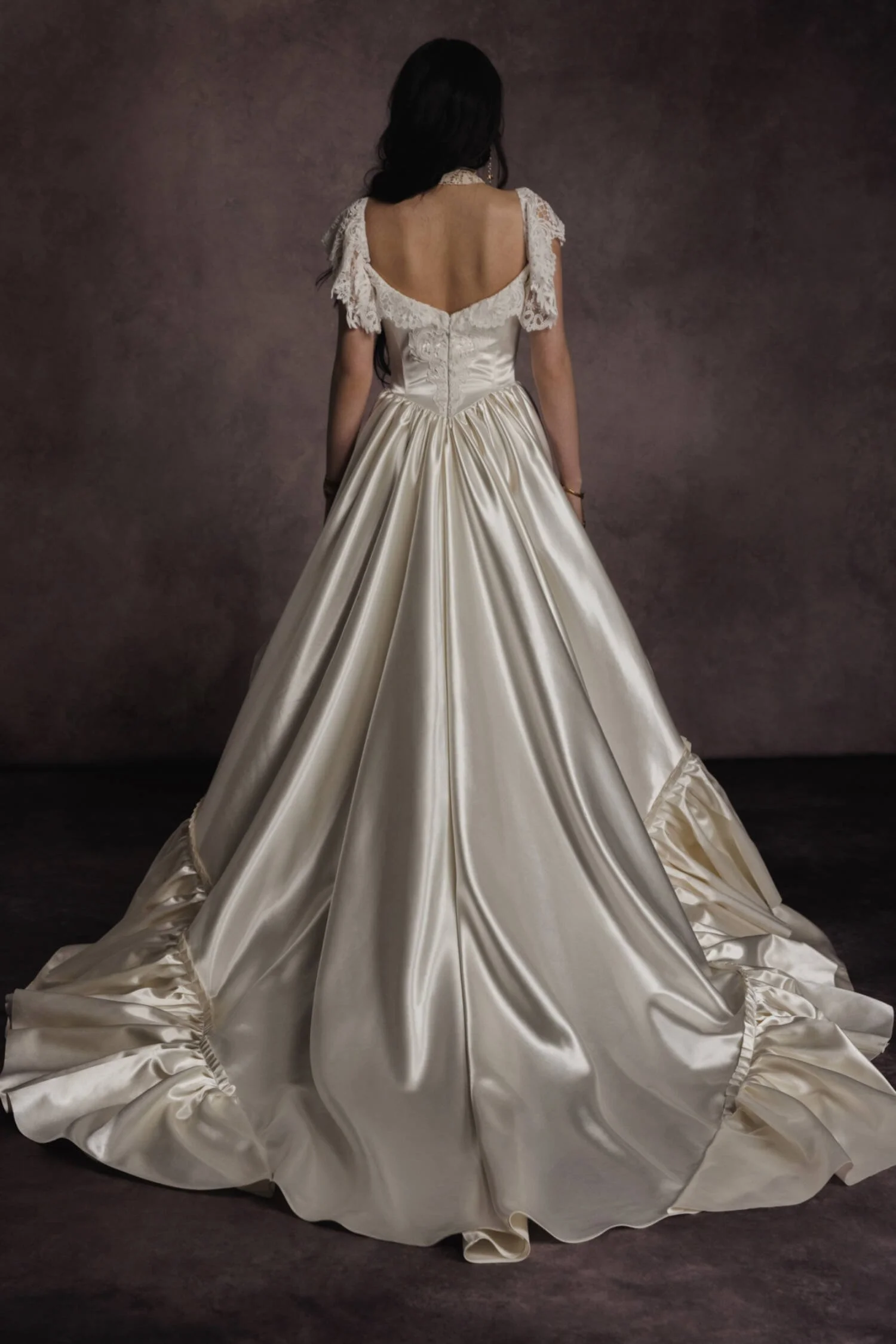 The_Bridal_Curator_Ruedesein_FolkloreLookbook26195.jpg