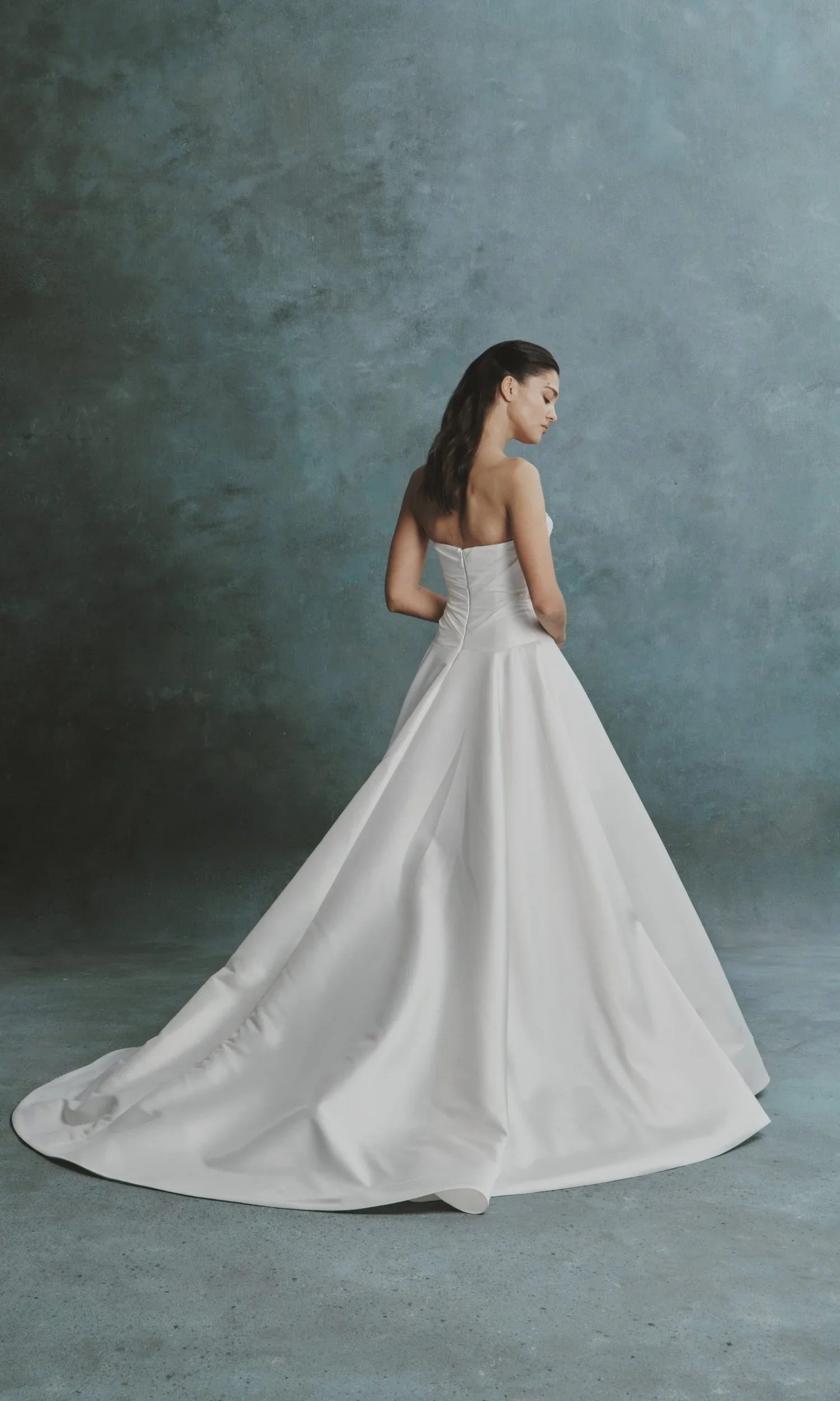 The_Bridal_Curator_Senstudio_SE131_2-1.jpg.webp