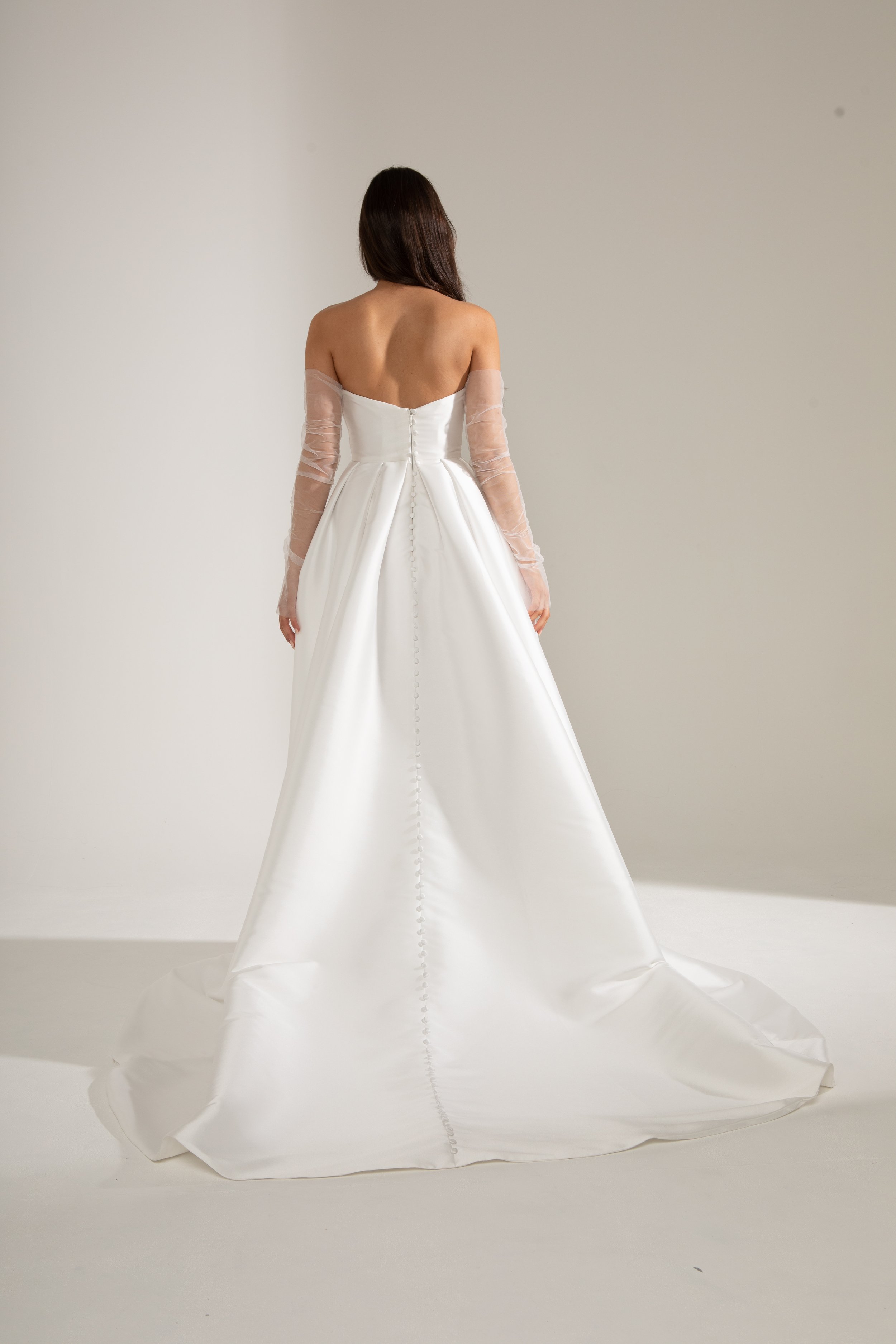 Iris_Curator_The_Label_The_Bridal_Curator_Back_6390.jpg