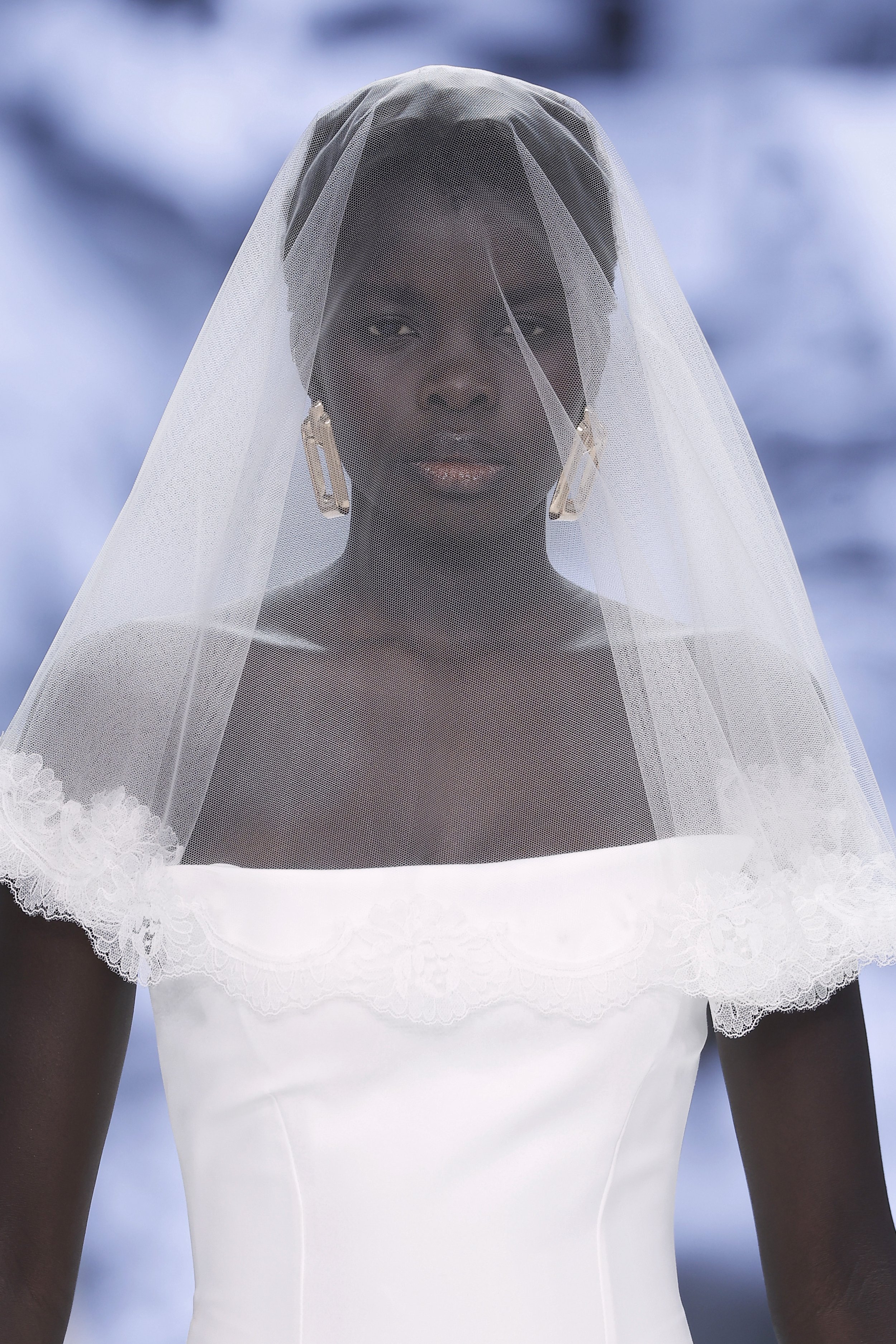 The_Bridal_Curator_Yolanchris_CALYPSO_3.jpg