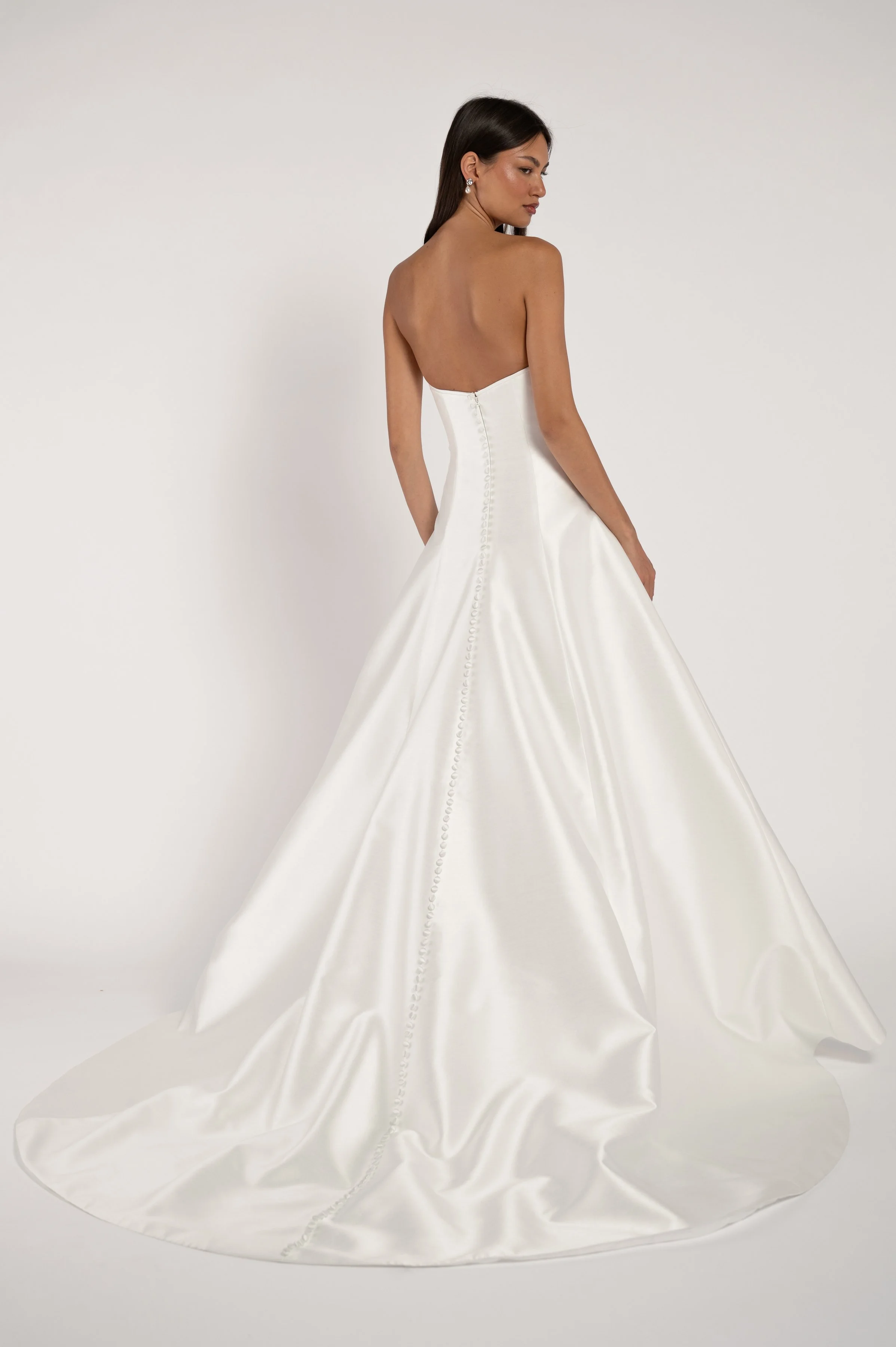The_Bridal_Curator_Jenny_Yoo_Devon_Ecomm__44658_Edited_2_2400x3600.jpg