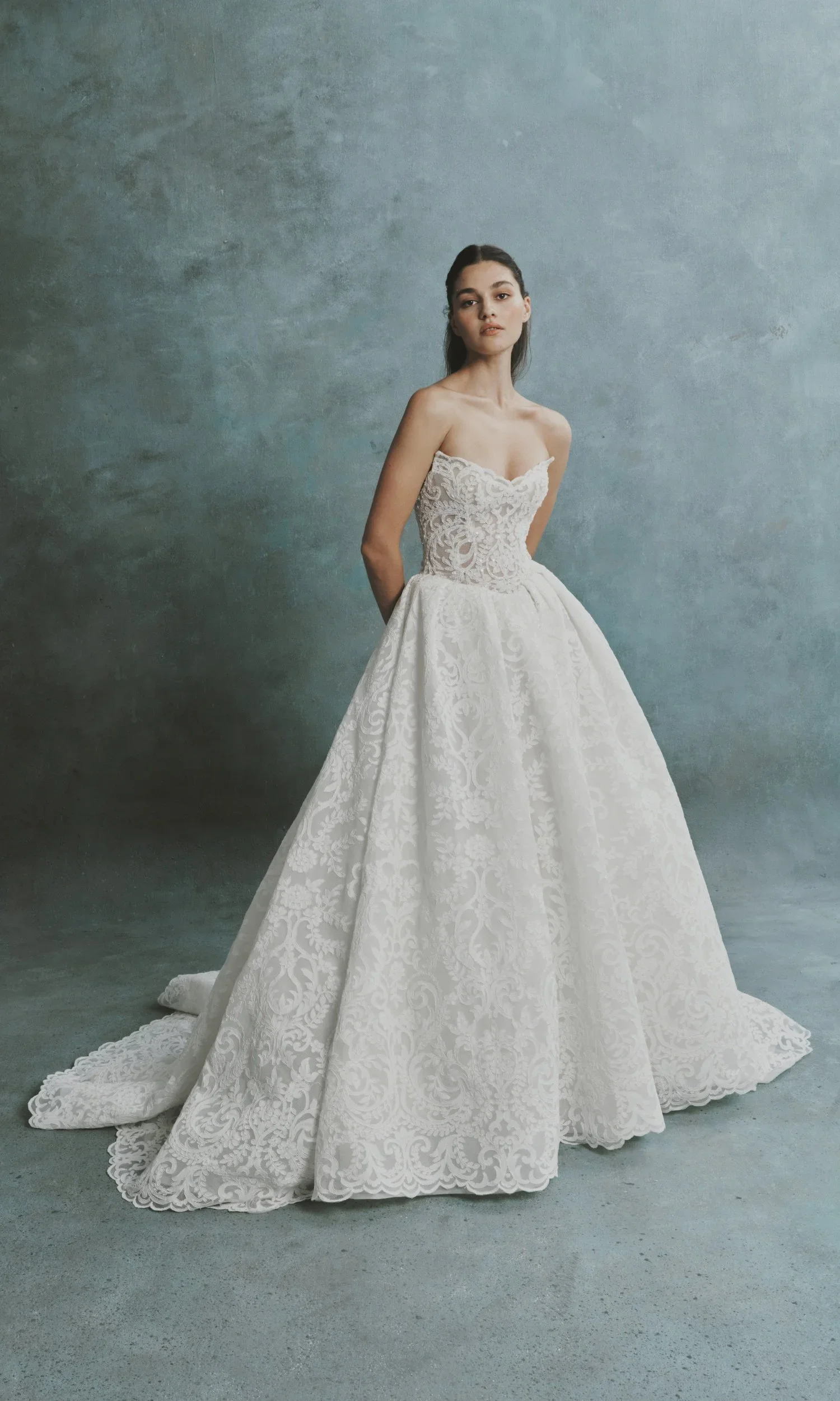 The_Bridal_Curator_Senstudio_SE135PRIVÉE_1.jpg.webp