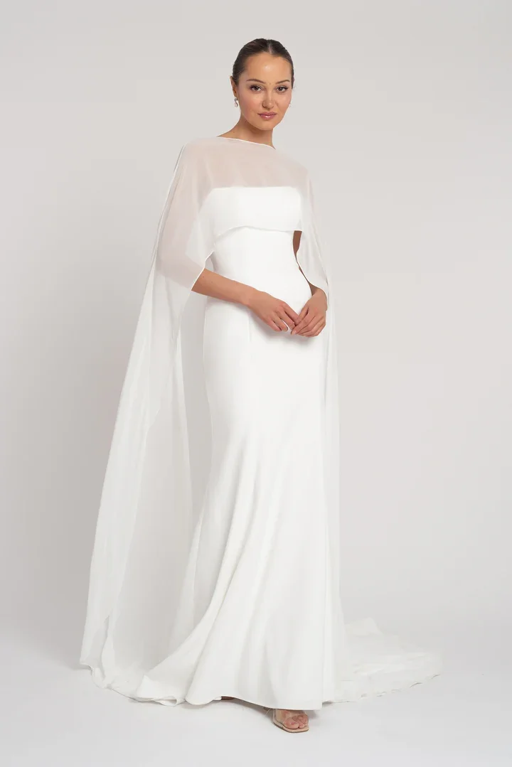 The_Bridal_Curator_Jenny_Yoo_Belinda_Cape_SS26_JBJ_ECOMM_5168_1_Edited_Ecom_2400x3600_df1b4e52-91d3-4a51-a2a4-e5c1563eaf22_720x.jpg.webp
