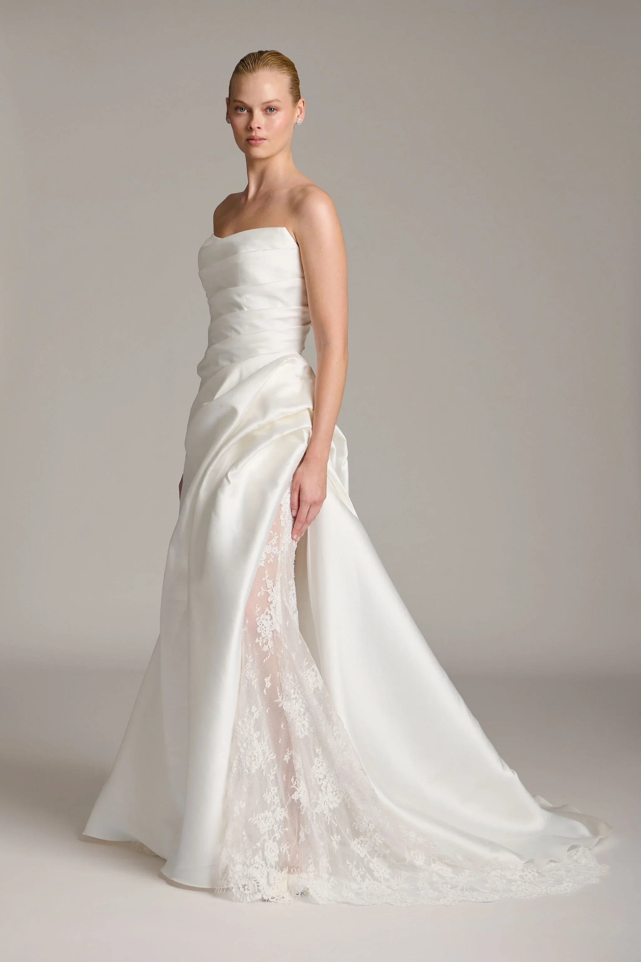 Lyra_108268-Curator-The-Label-2026.webp