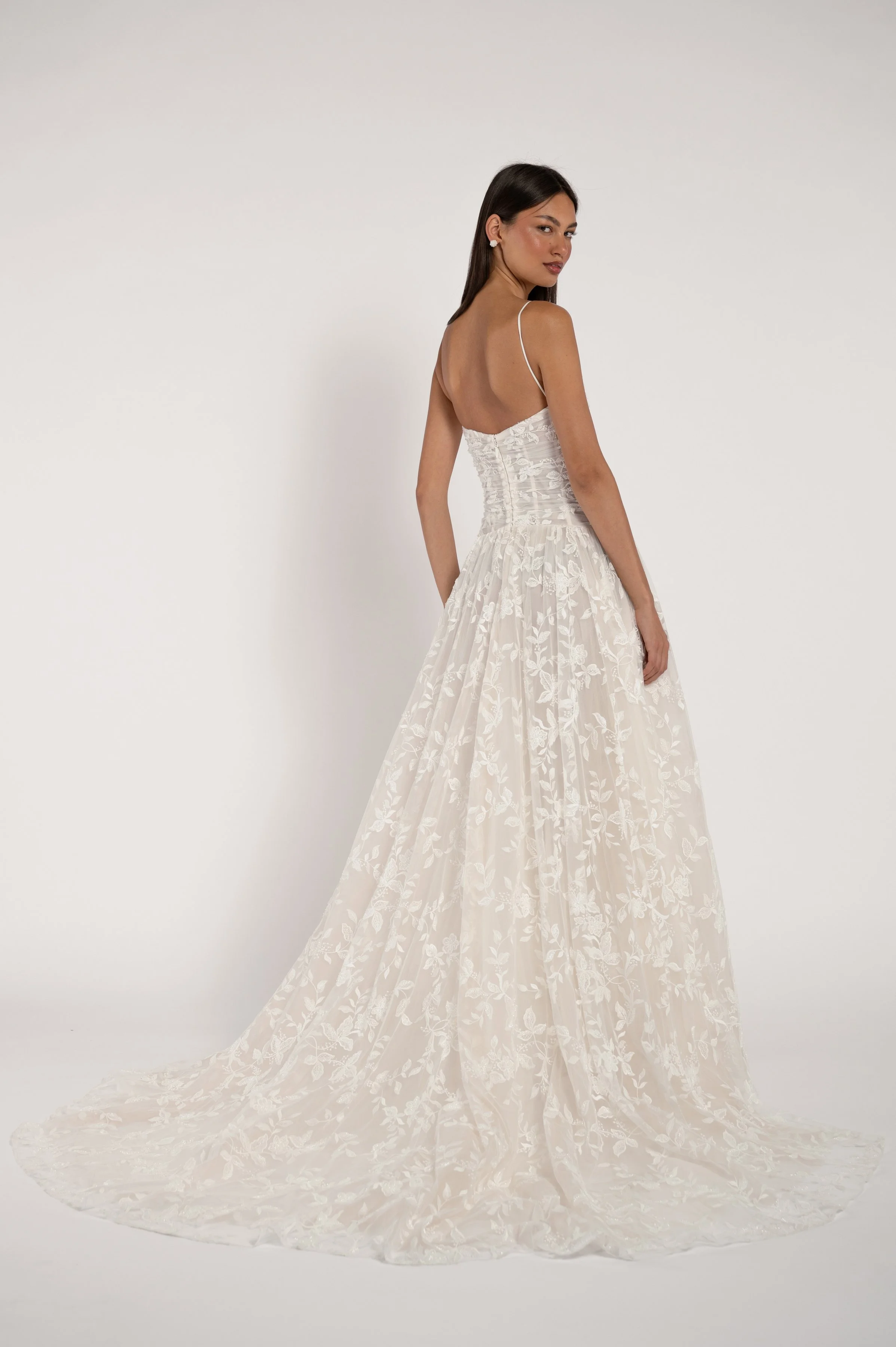 The_Bridal_Curator_Jenny_Yoo_Emma_Ecomm_44641_Edited_2_2400x3600.jpg