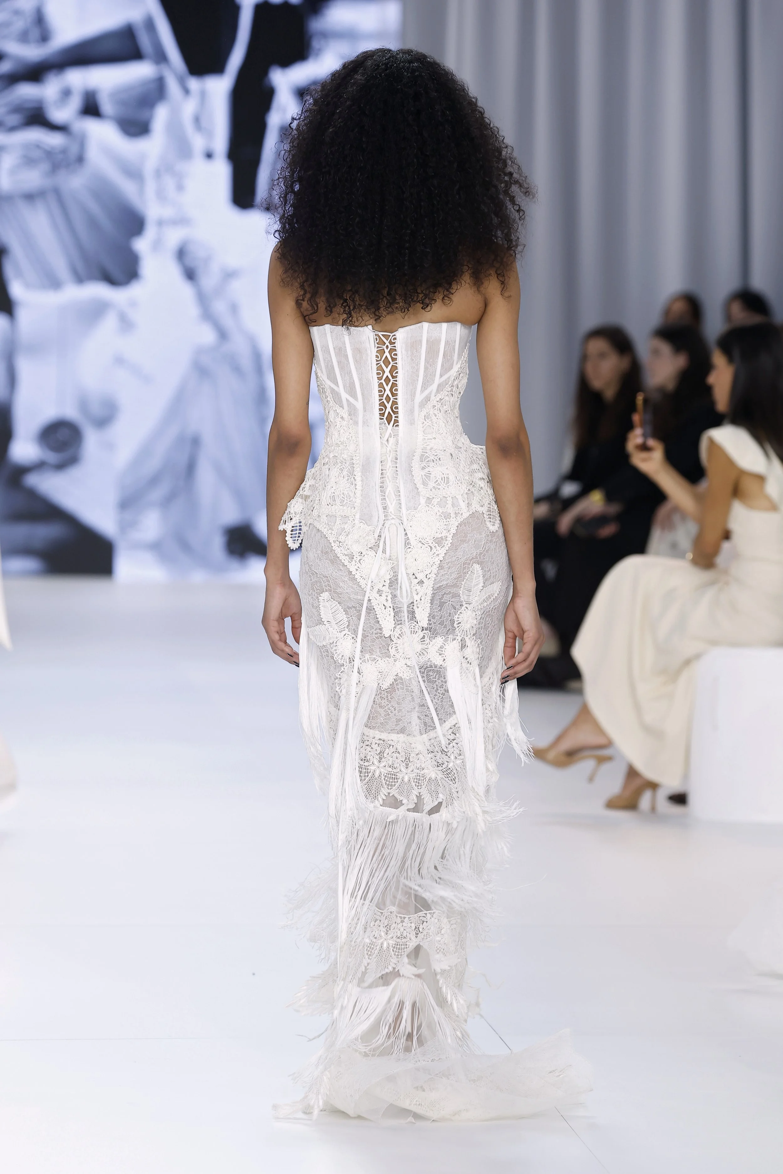The_Bridal_Curator_Yolanchris_IPHIA_5.jpg