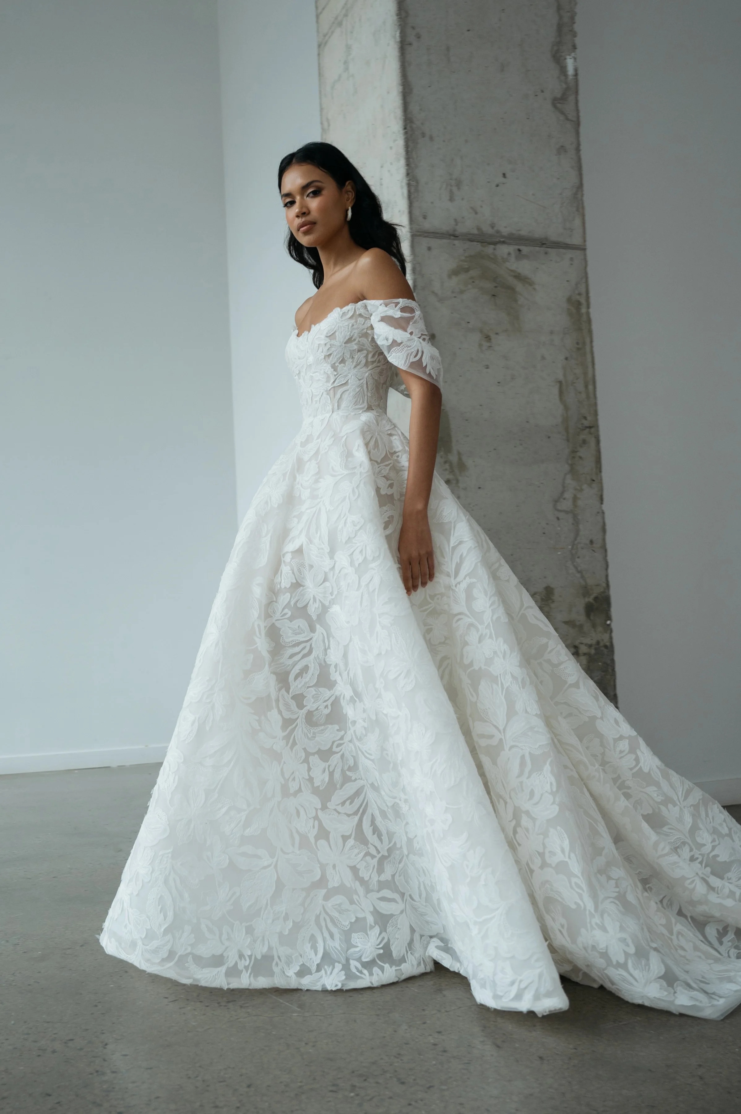The_Bridal_Curator_Jenny_Yoo_EZRA_7755_Edited_2400x3600.JPG