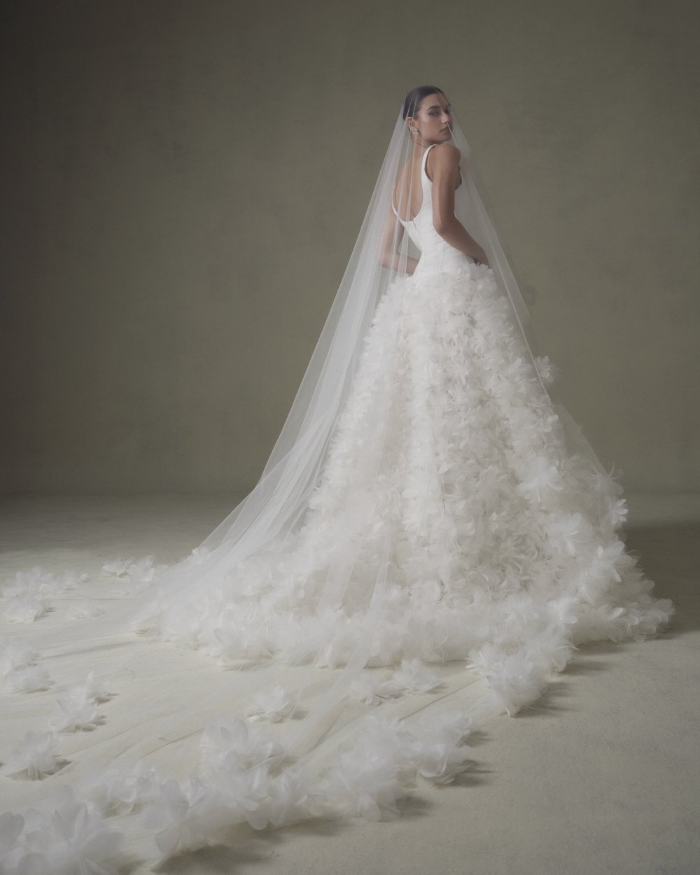 The_Bridal_Curator_Senstudio_2025+0313+NF4693.jpg