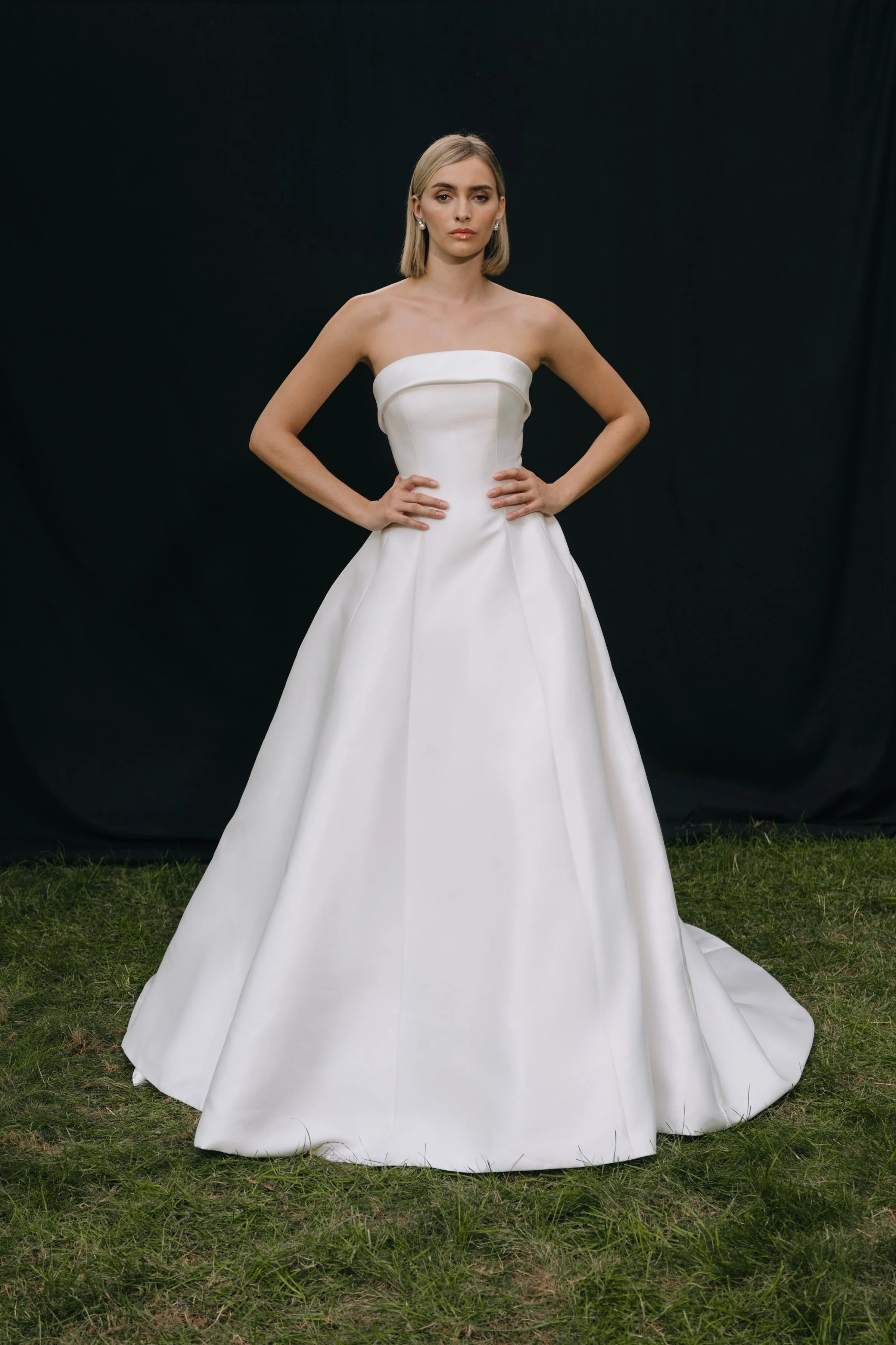 The_Bridal_Curator_Jenny_Yoo_Leah_40580_Edited_2400x3600.jpg