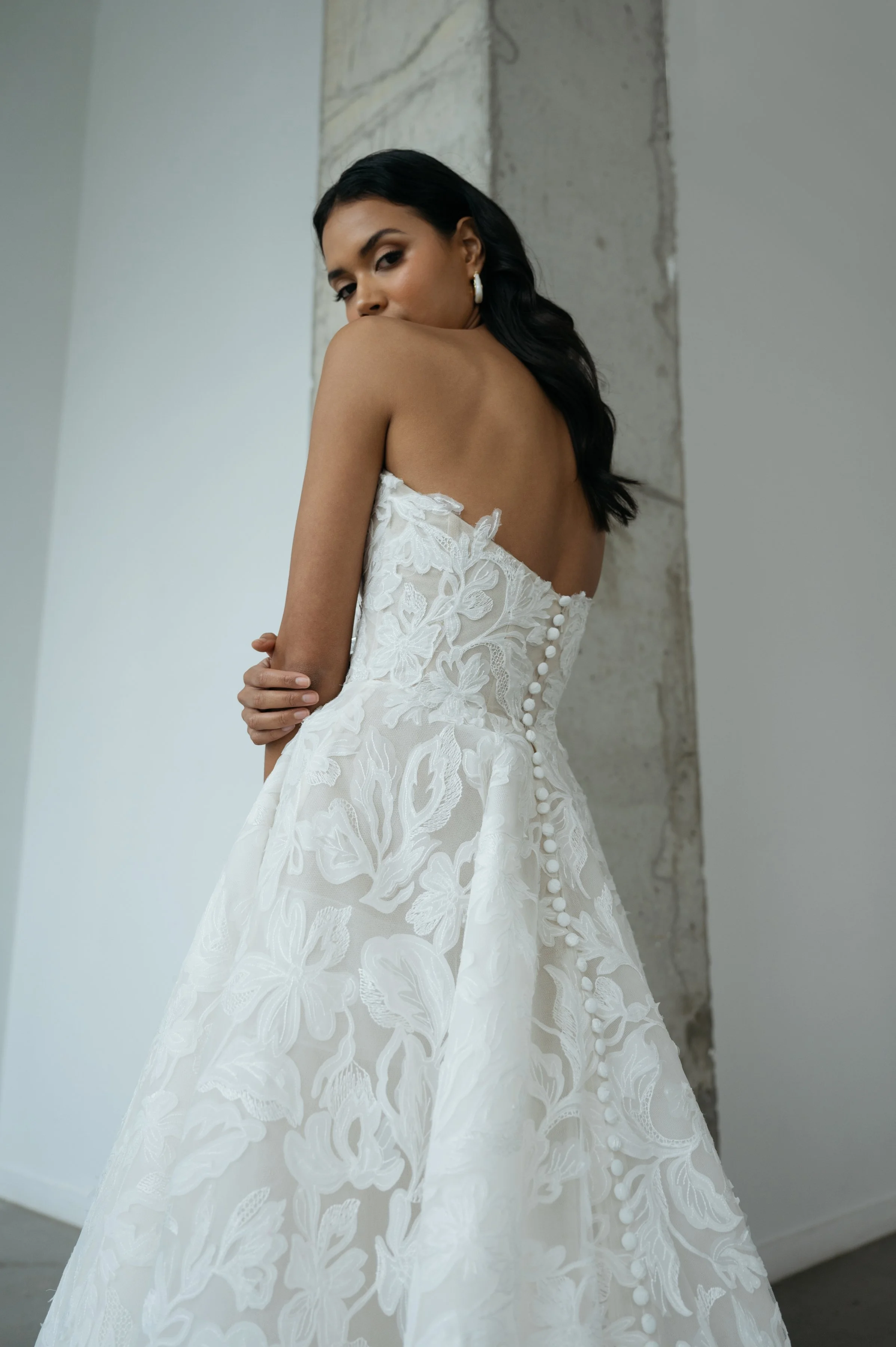 The_Bridal_Curator_Jenny_Yoo_EZRA_7931_Edited_2400x3600.JPG