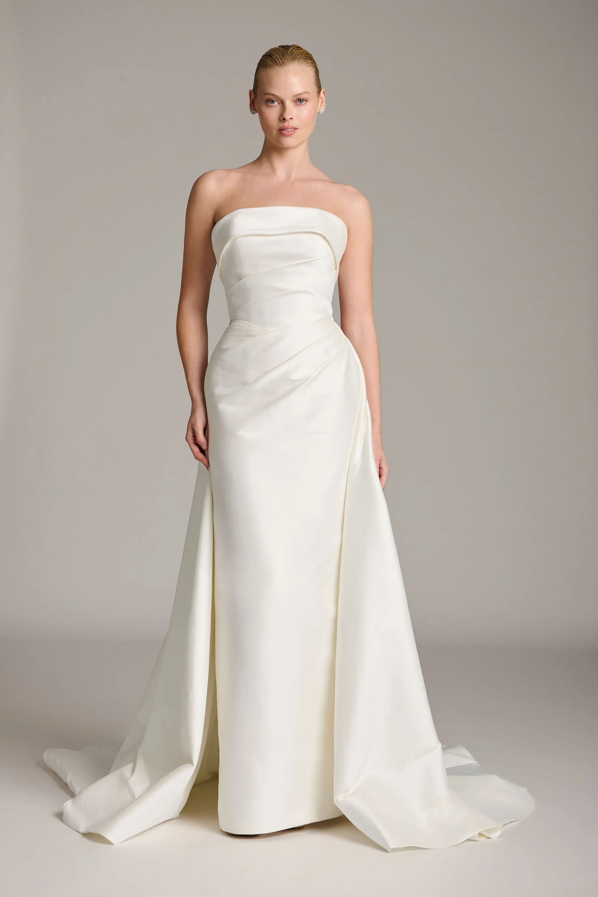 Ava_109452-Curator-The-Label-2026.webp